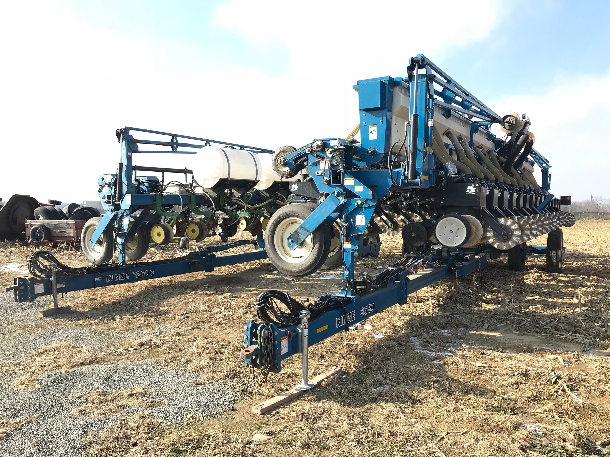 Property photo 36 - ABSOLUTE FARM EQUIPMENT AUCTION IN LAGRANGE COUNTY, INDIANA