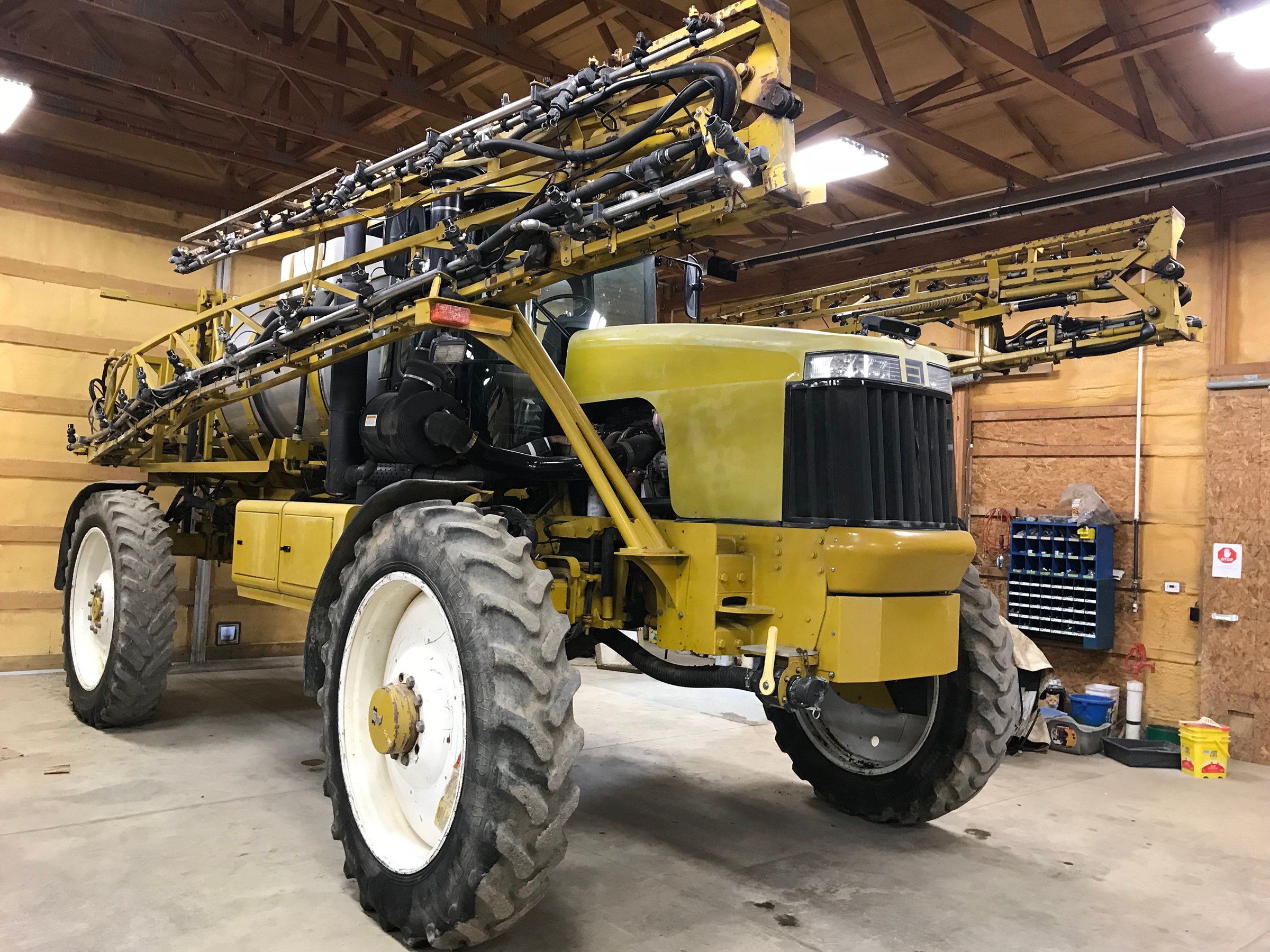 Property photo 29 - ABSOLUTE FARM EQUIPMENT AUCTION IN LAGRANGE COUNTY, INDIANA
