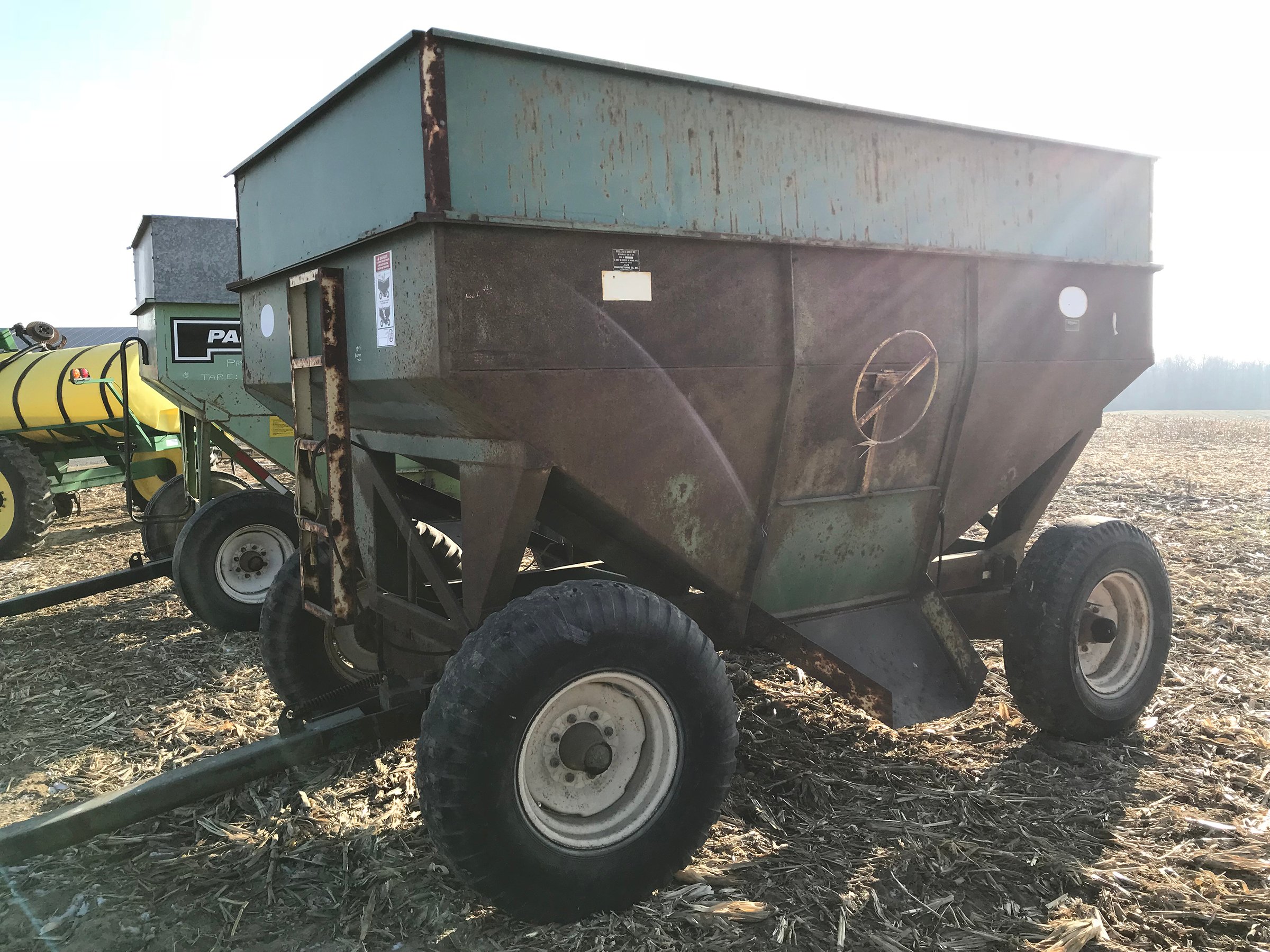 Property photo 9 - ABSOLUTE FARM EQUIPMENT AUCTION IN LAGRANGE COUNTY, INDIANA