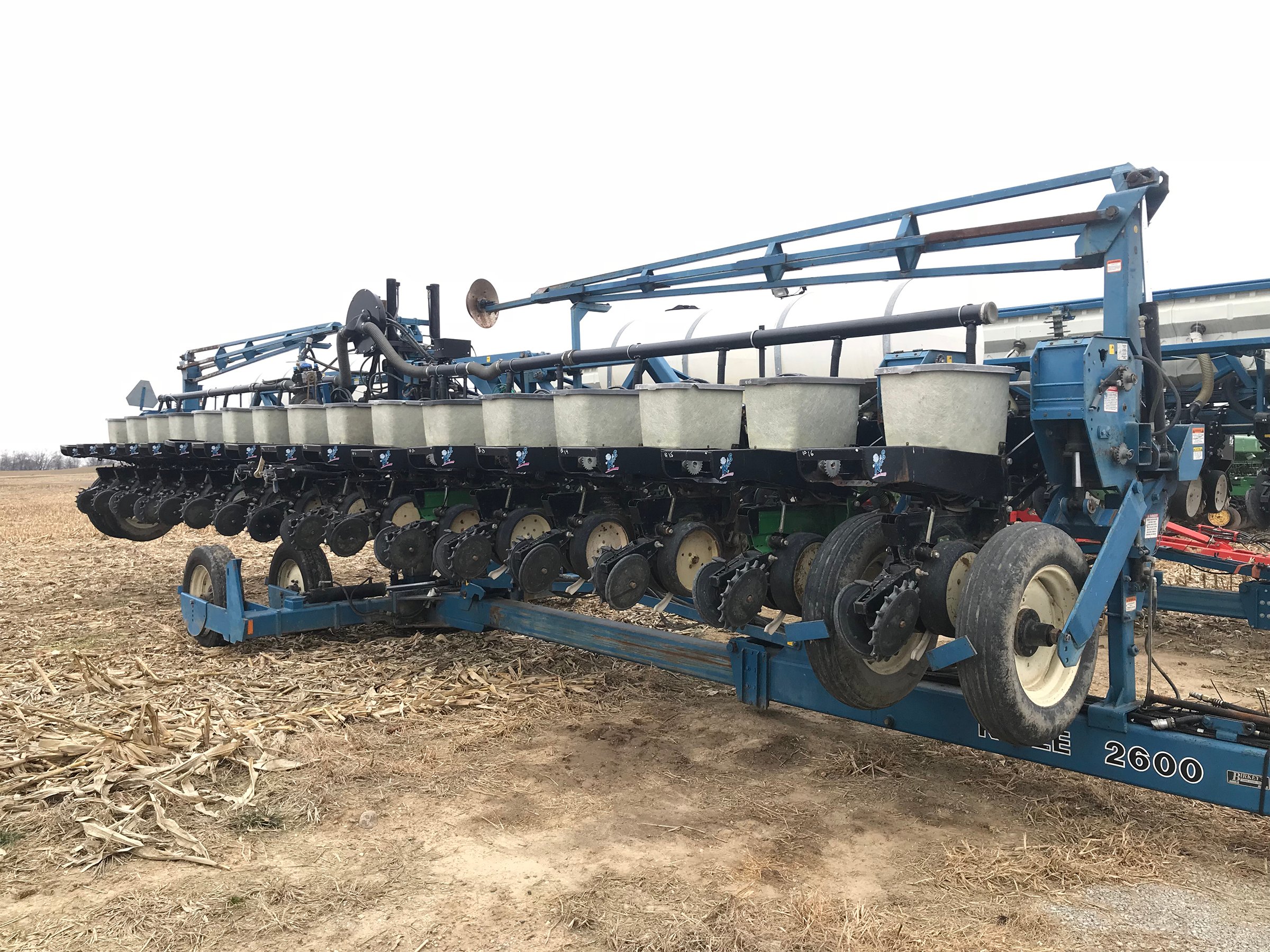 Property photo 47 - ABSOLUTE FARM EQUIPMENT AUCTION IN LAGRANGE COUNTY, INDIANA