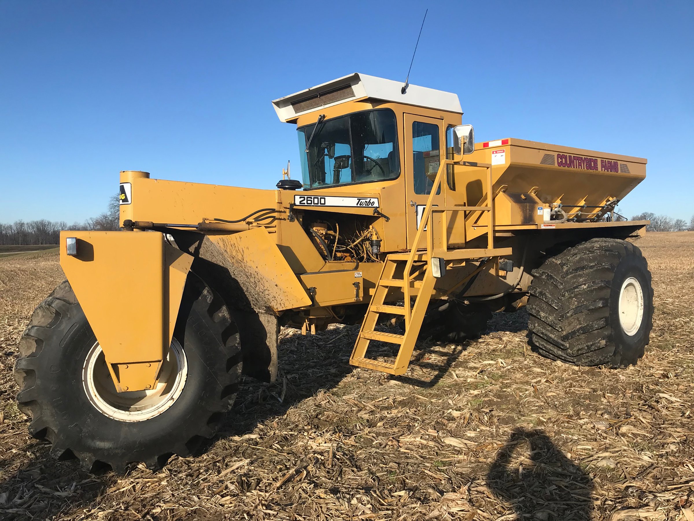Property photo 18 - ABSOLUTE FARM EQUIPMENT AUCTION IN LAGRANGE COUNTY, INDIANA