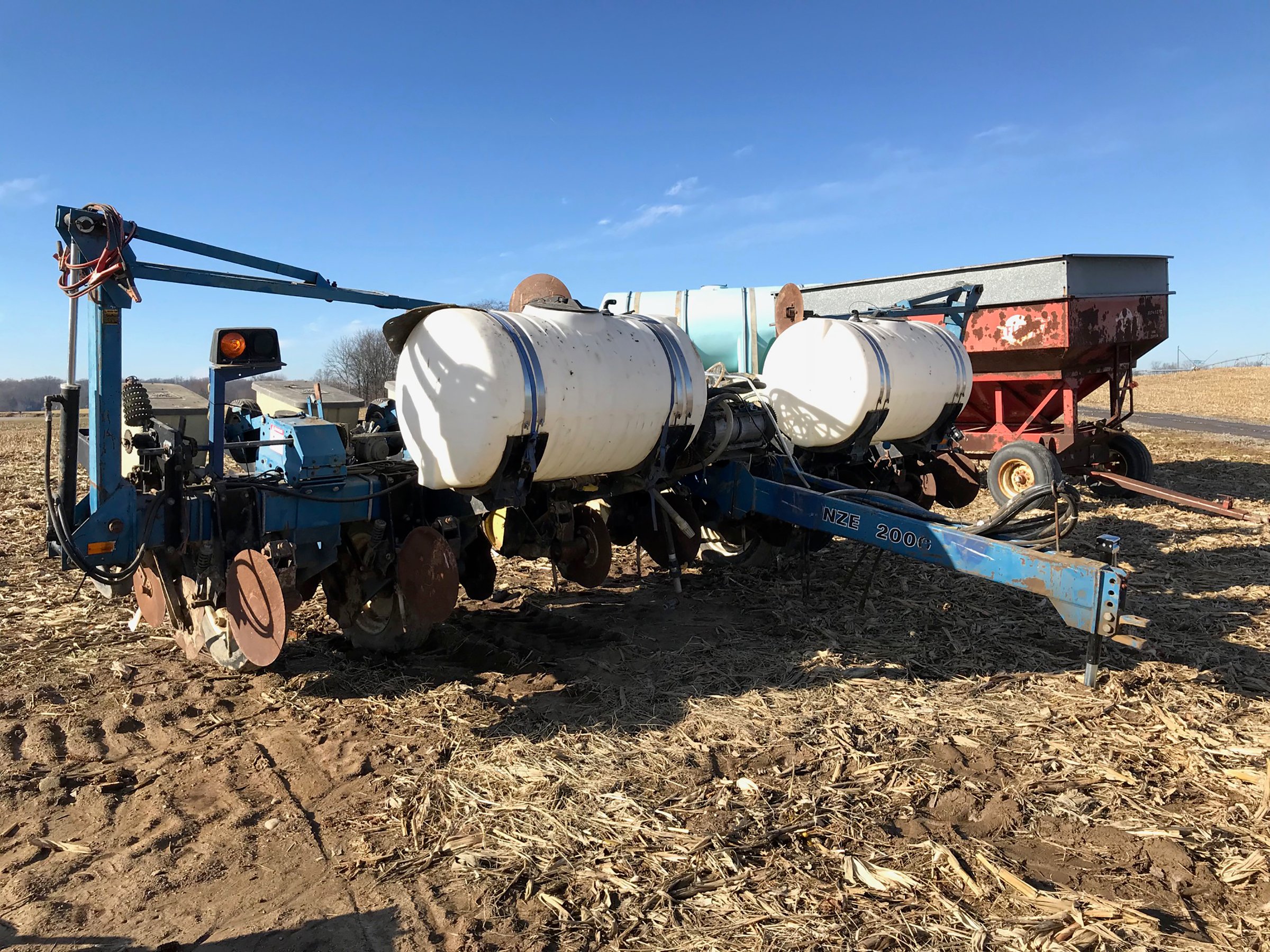 Property photo 55 - ABSOLUTE FARM EQUIPMENT AUCTION IN LAGRANGE COUNTY, INDIANA
