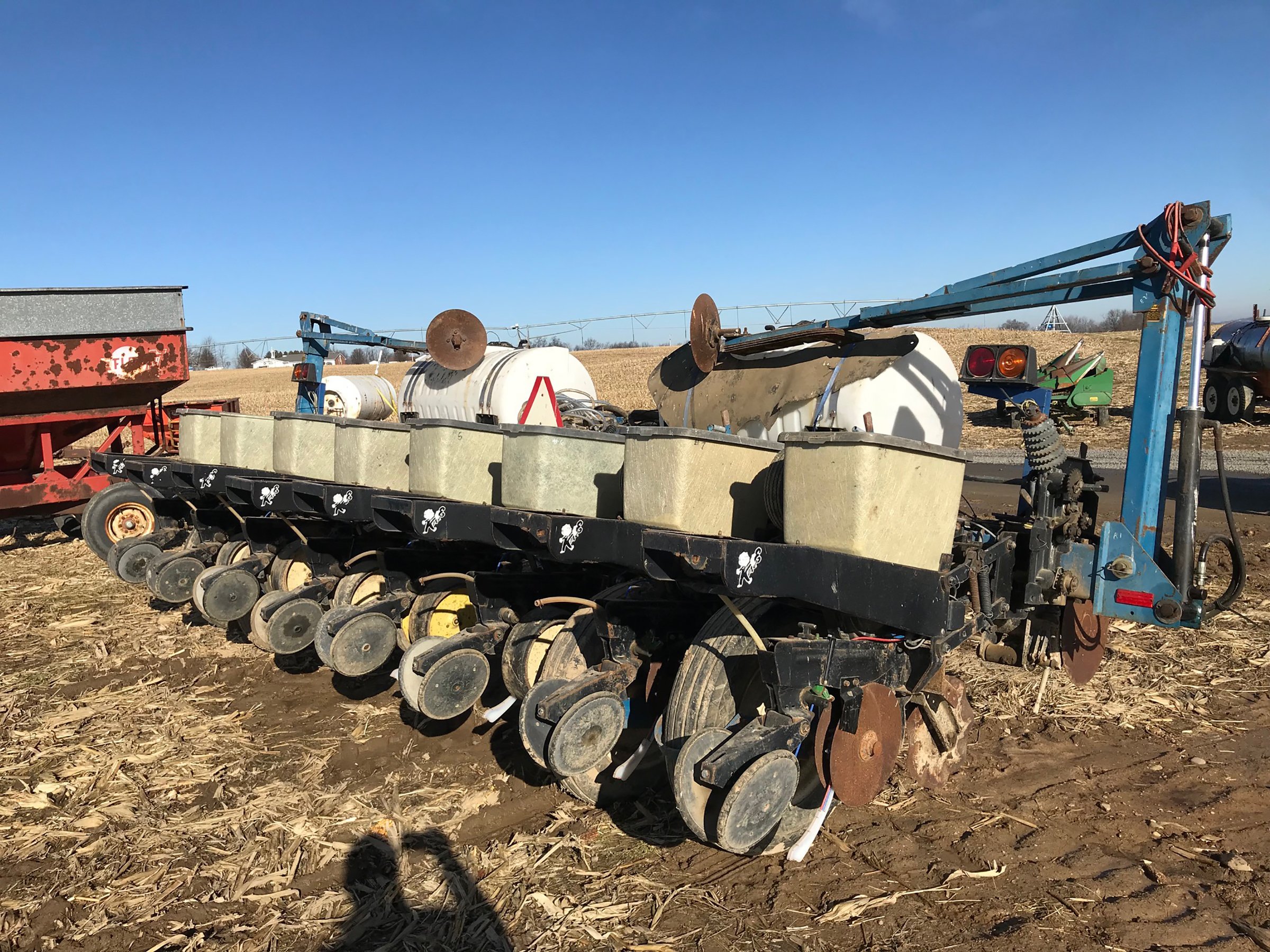 Property photo 56 - ABSOLUTE FARM EQUIPMENT AUCTION IN LAGRANGE COUNTY, INDIANA