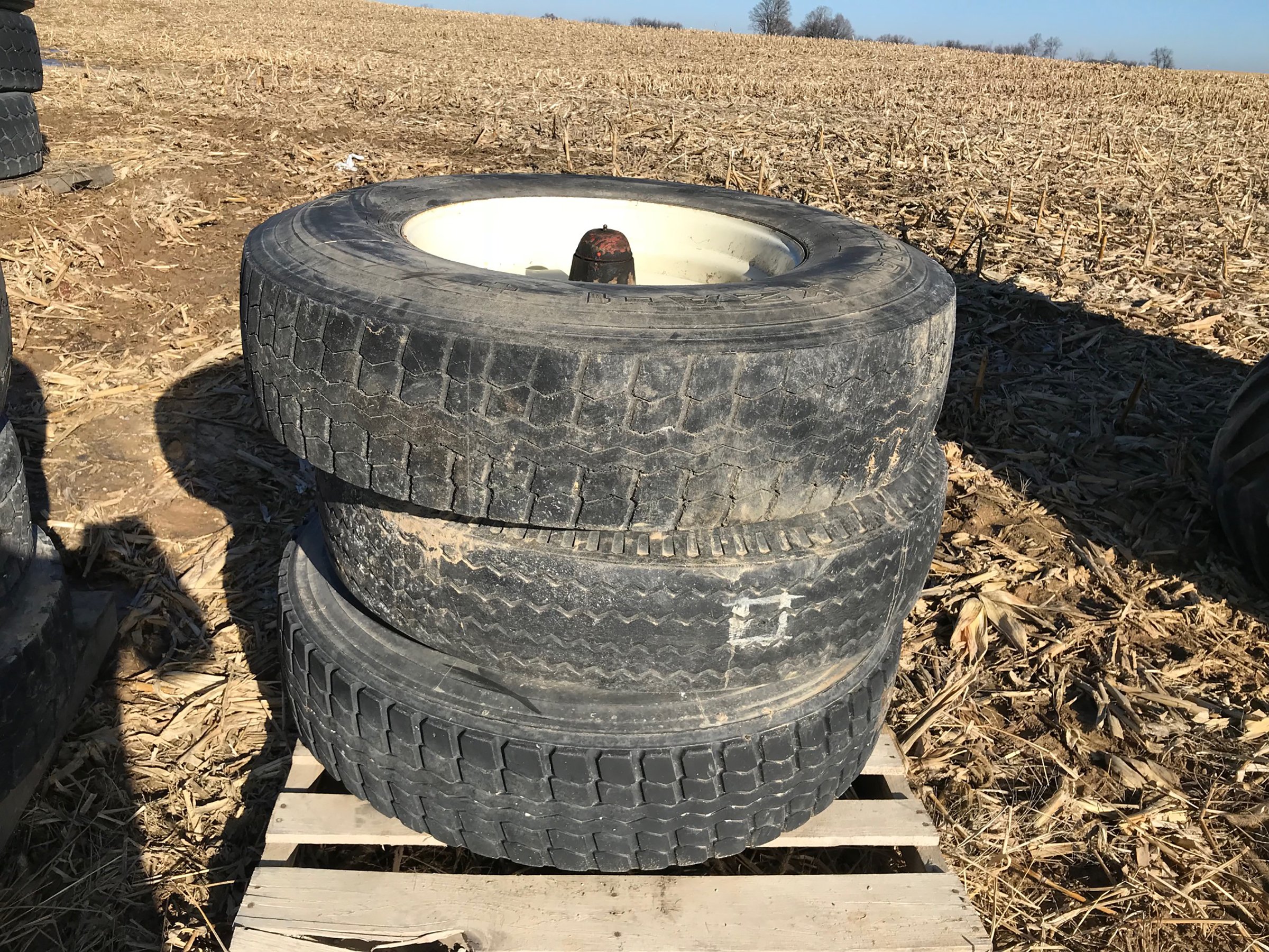 Property photo 71 - ABSOLUTE FARM EQUIPMENT AUCTION IN LAGRANGE COUNTY, INDIANA