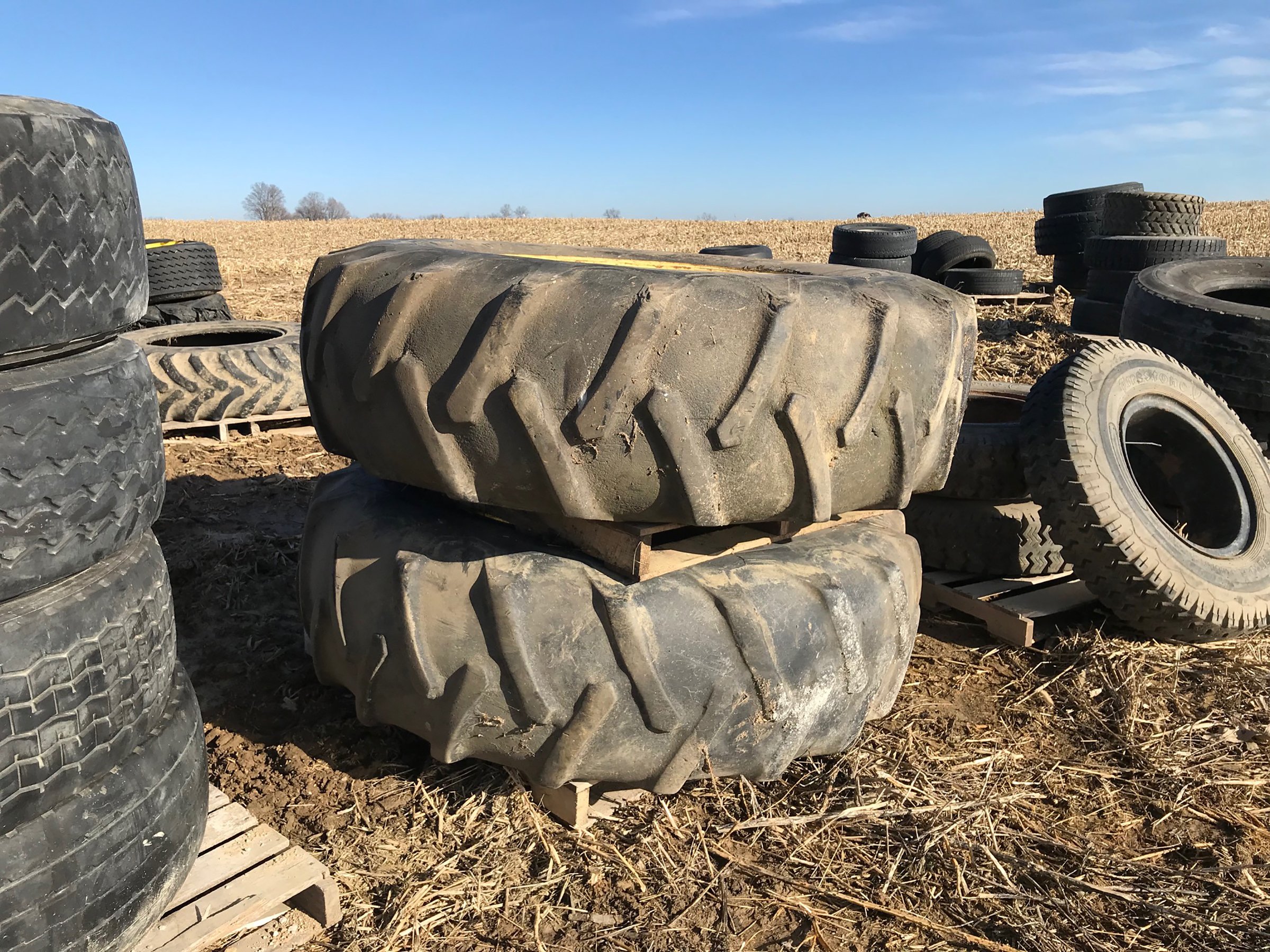 Property photo 73 - ABSOLUTE FARM EQUIPMENT AUCTION IN LAGRANGE COUNTY, INDIANA