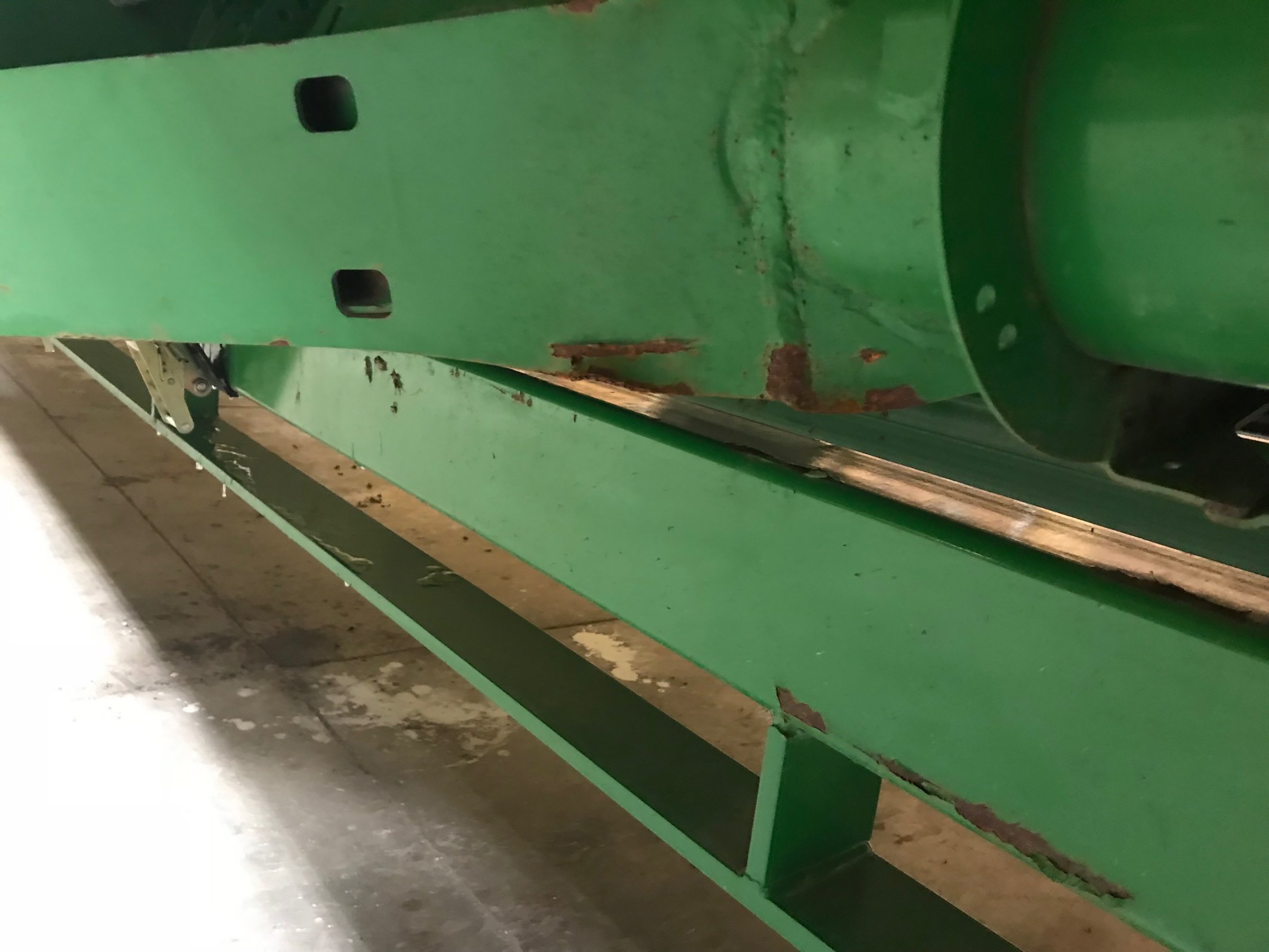 Property photo 98 - ABSOLUTE FARM EQUIPMENT AUCTION IN LAGRANGE COUNTY, INDIANA