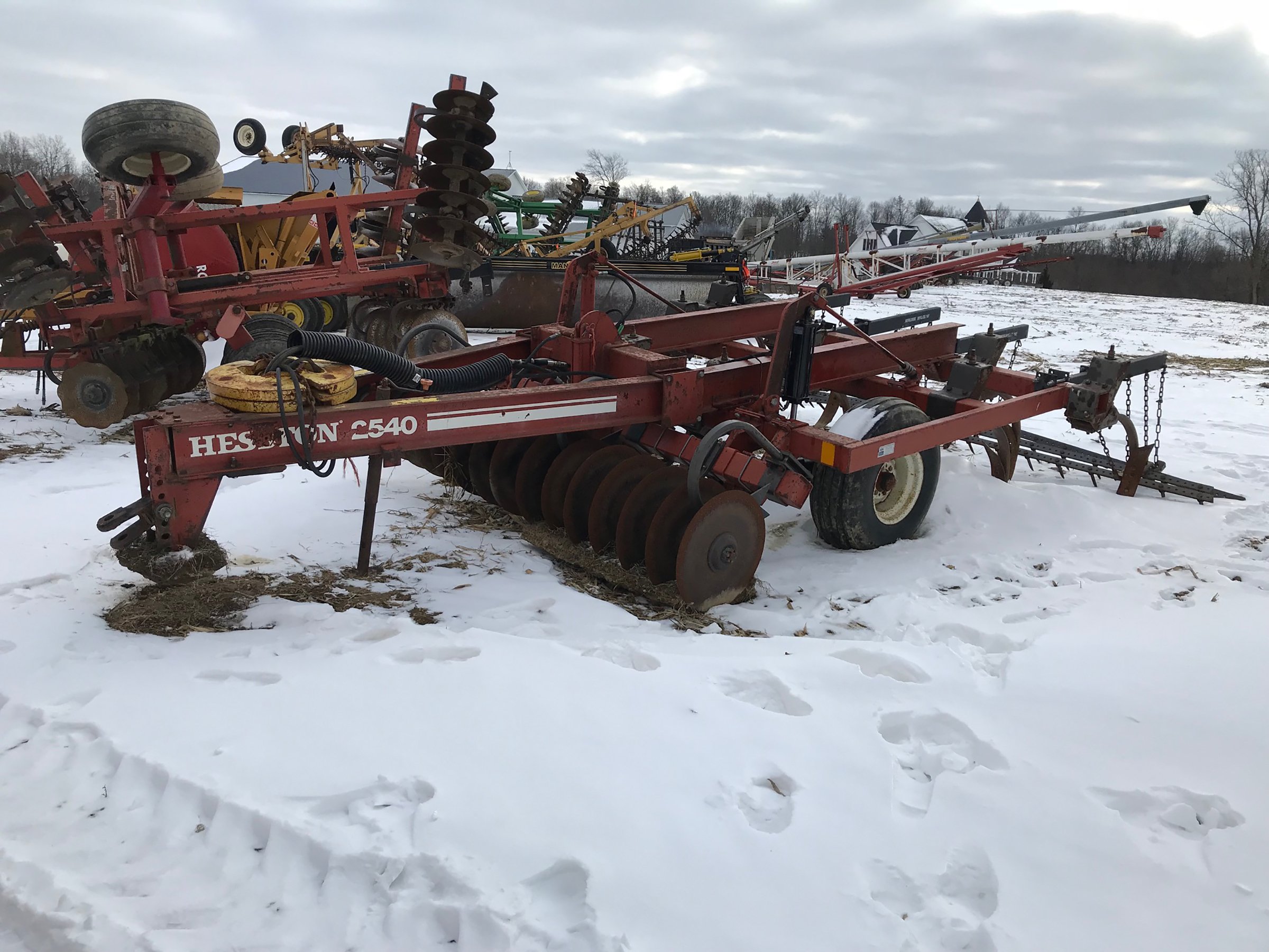 Property photo 104 - ABSOLUTE FARM EQUIPMENT AUCTION IN LAGRANGE COUNTY, INDIANA