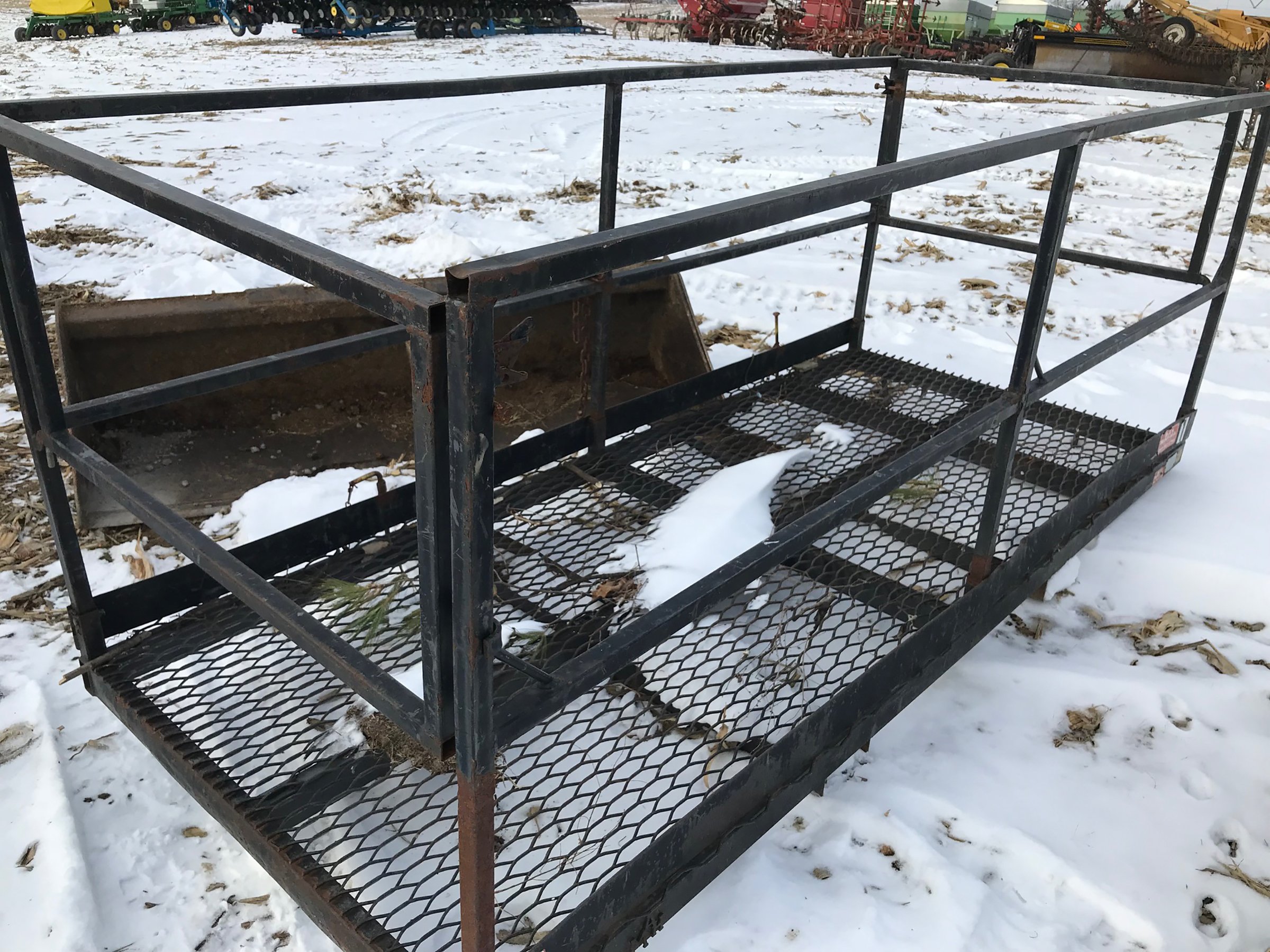 Property photo 119 - ABSOLUTE FARM EQUIPMENT AUCTION IN LAGRANGE COUNTY, INDIANA