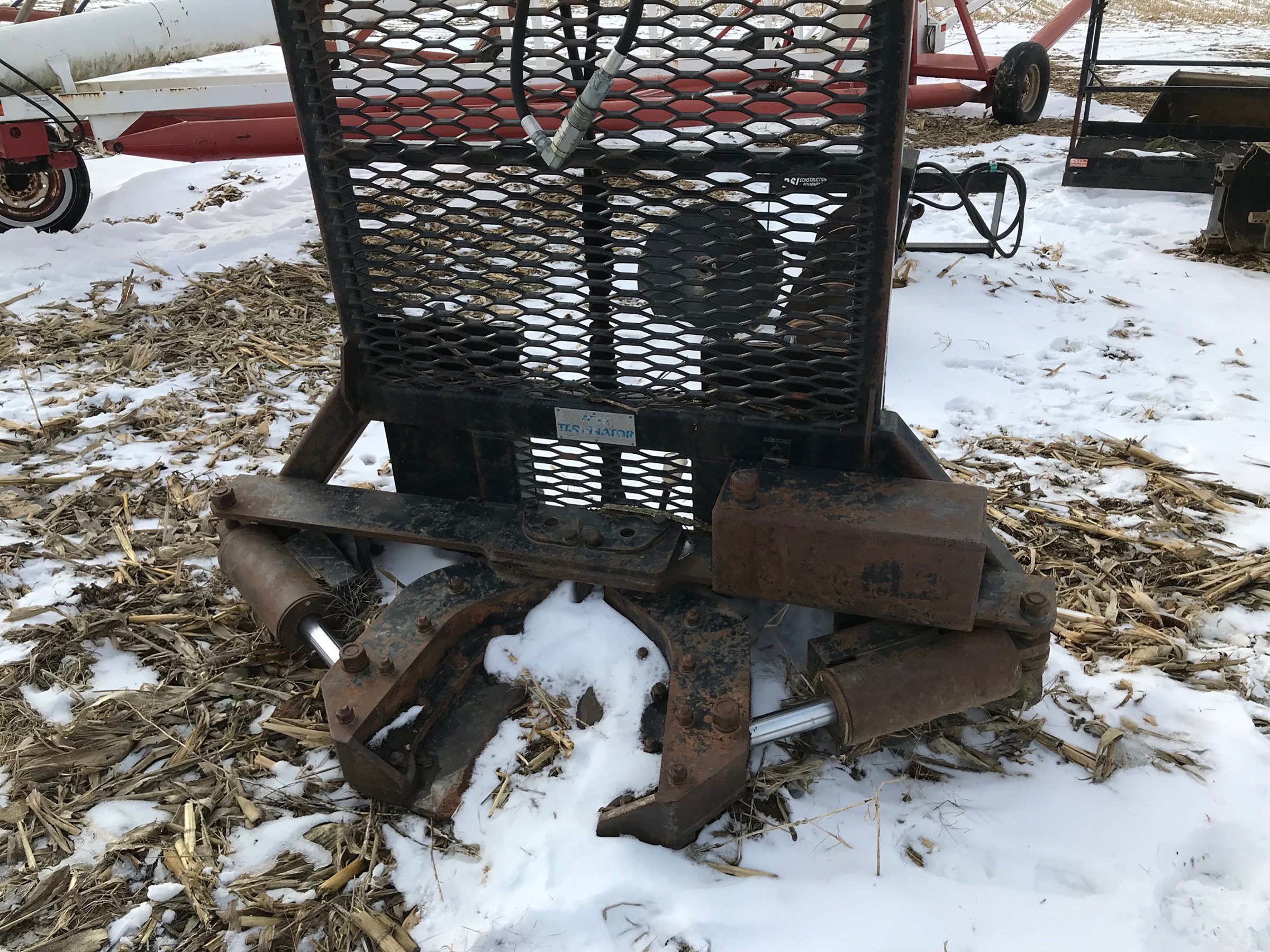 Property photo 125 - ABSOLUTE FARM EQUIPMENT AUCTION IN LAGRANGE COUNTY, INDIANA