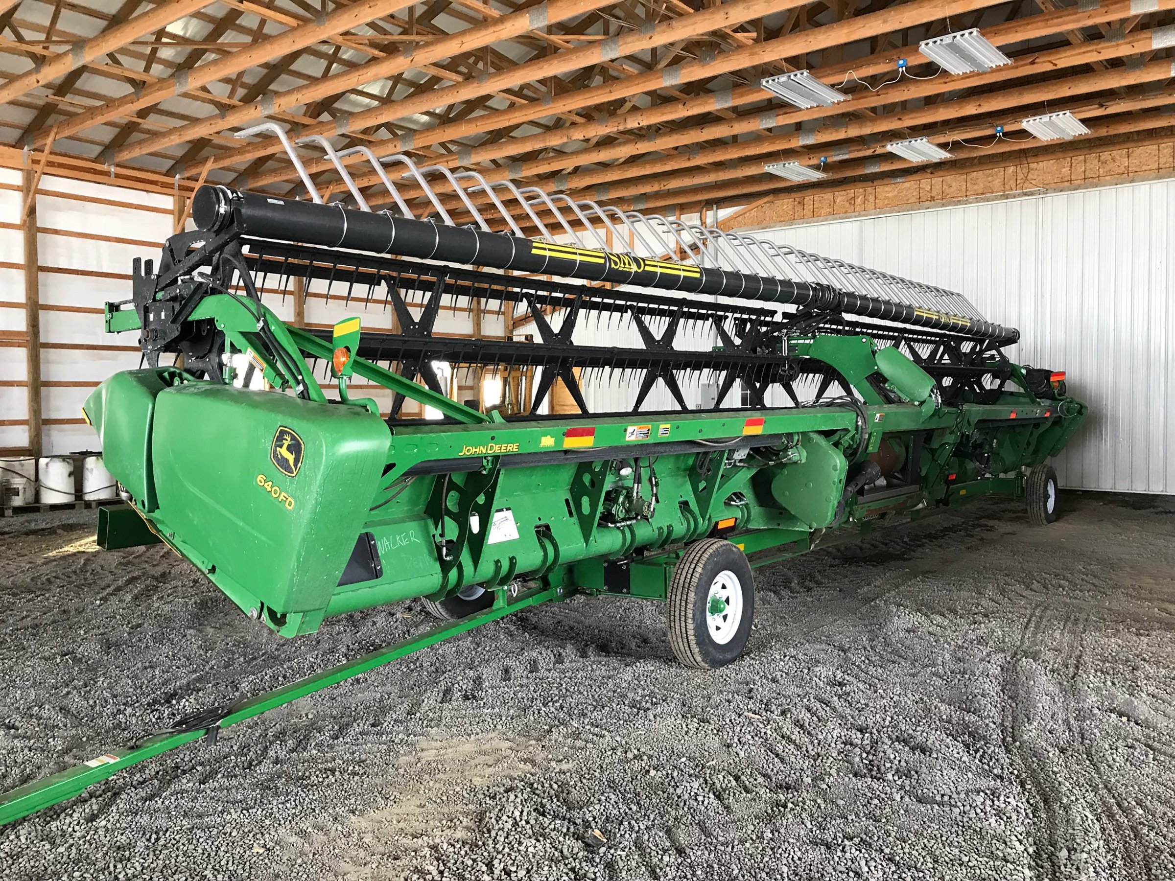 Property photo 118 - ABSOLUTE FARM EQUIPMENT AUCTION IN LAGRANGE COUNTY, INDIANA