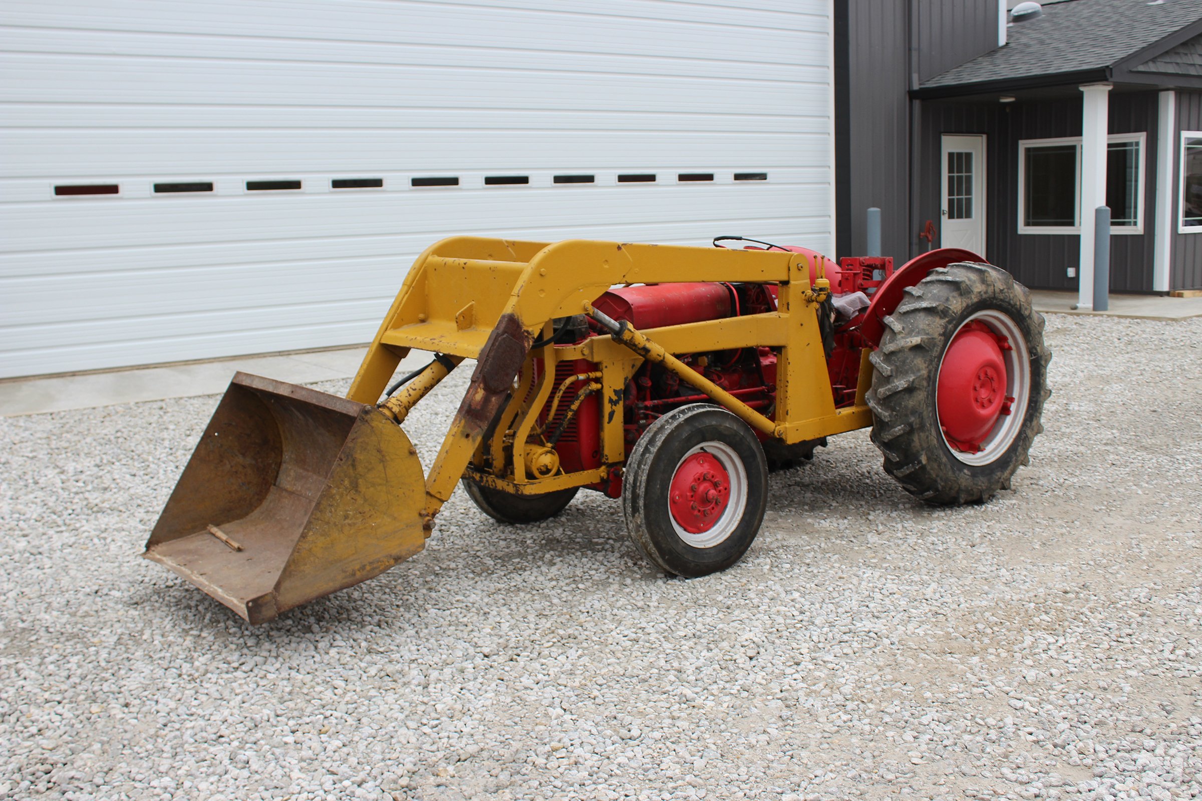 Property photo 29 - FARM EQUIPMENT AUCTION IN MADISON COUNTY, INDIANA