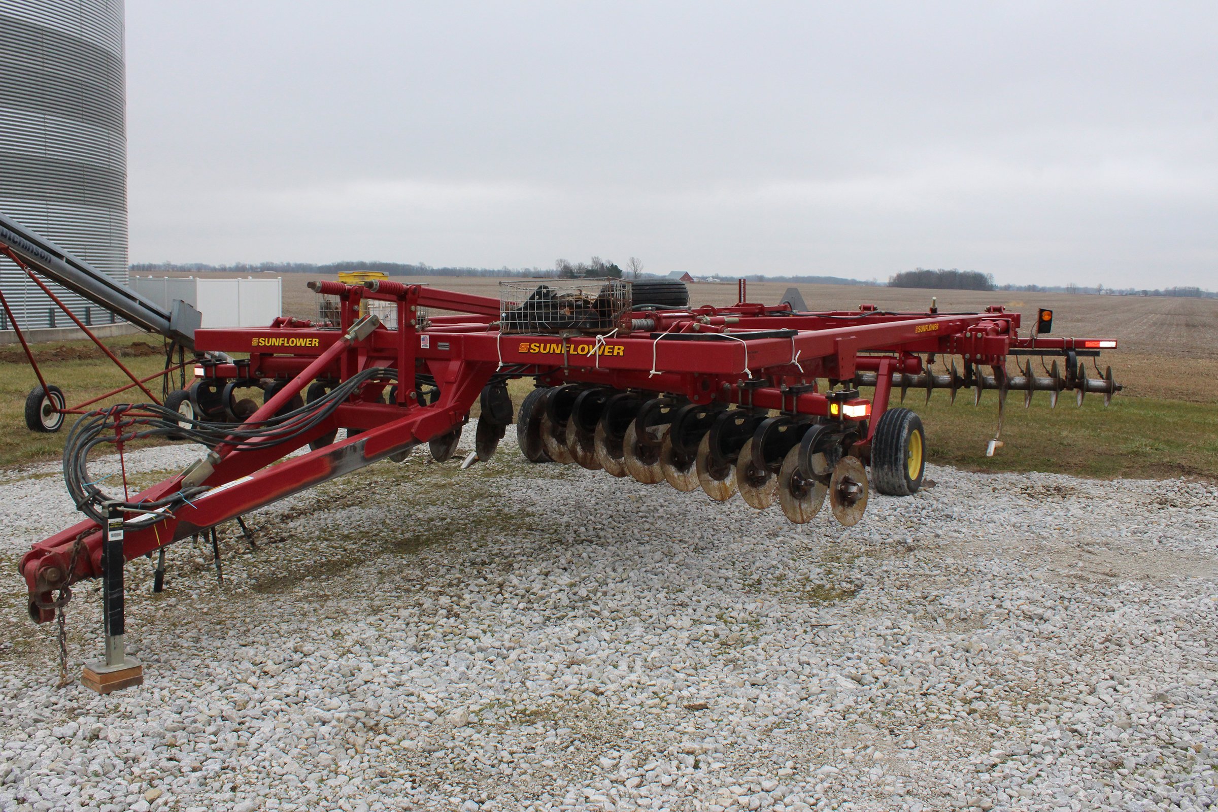 Property photo 31 - FARM EQUIPMENT AUCTION IN MADISON COUNTY, INDIANA