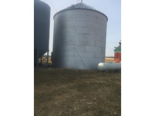 Property photo 12 - FARM EQUIPMENT AUCTION IN BRANCH COUNTY, MICHIGAN