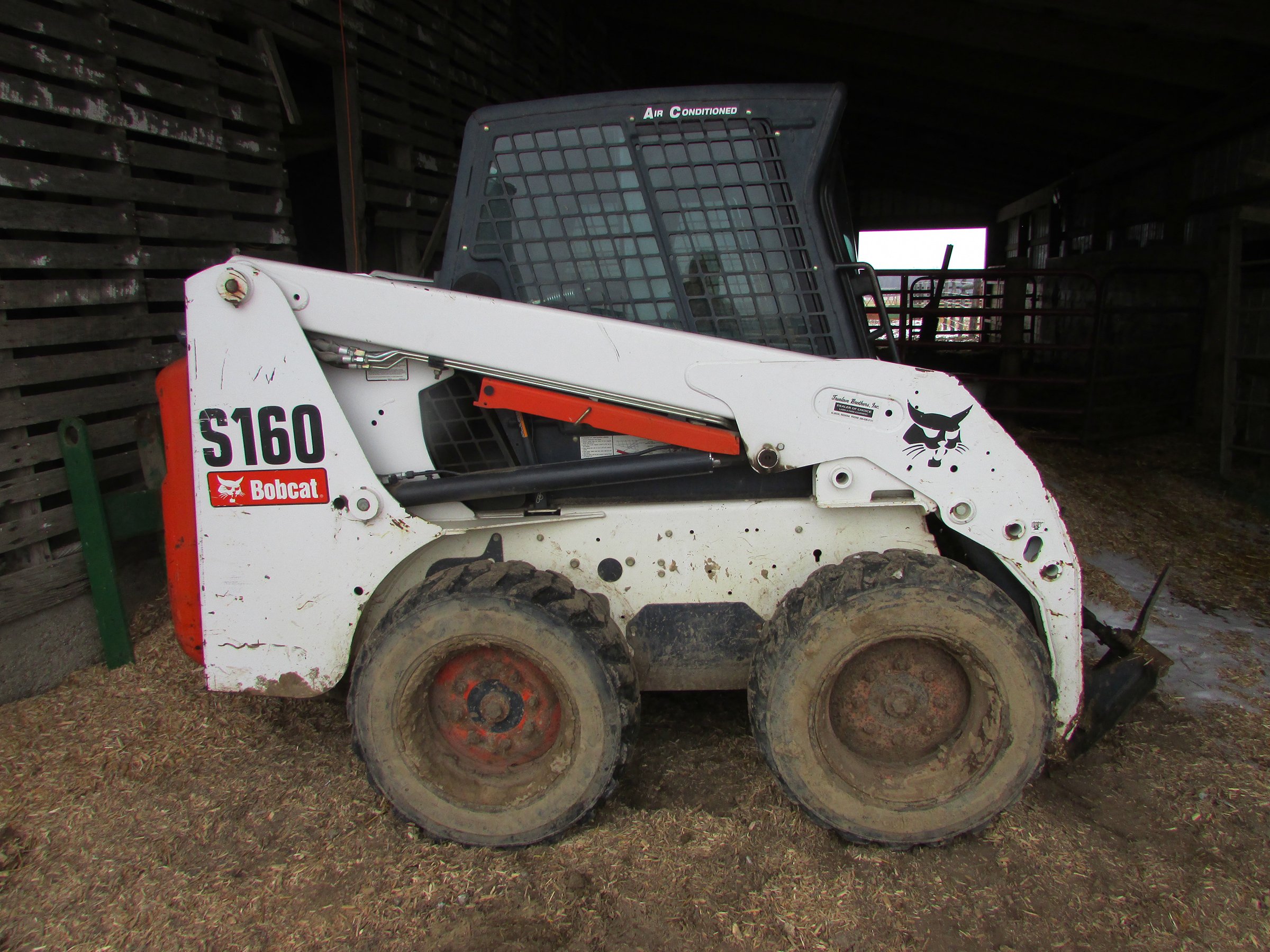 Property photo 108 - FARM EQUIPMENT AUCTION IN MARSHALL COUNTY, INDIANA