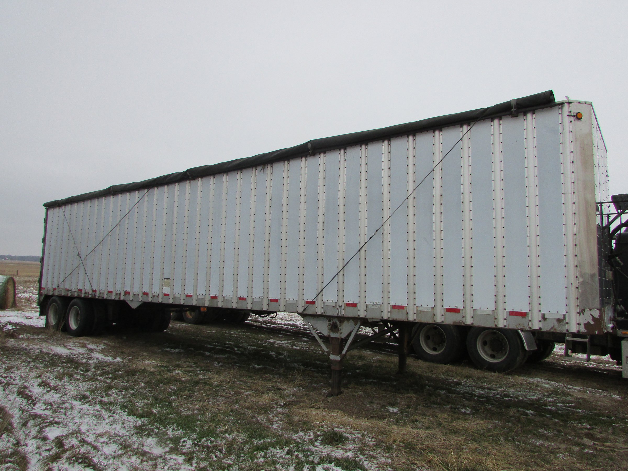 Property photo 106 - FARM EQUIPMENT AUCTION IN MARSHALL COUNTY, INDIANA