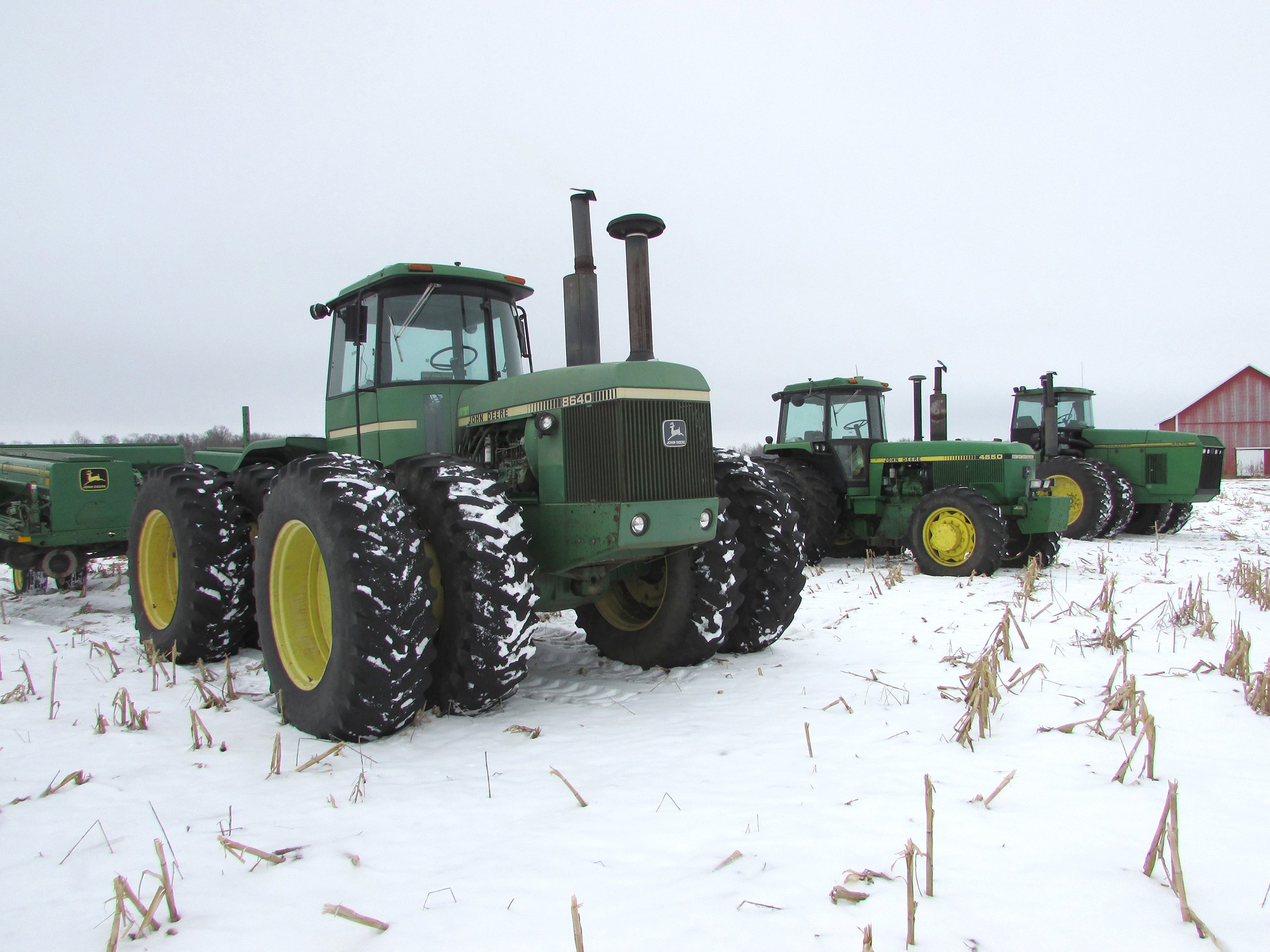 Property photo 1 - FARM EQUIPMENT AUCTION IN MARSHALL COUNTY, INDIANA