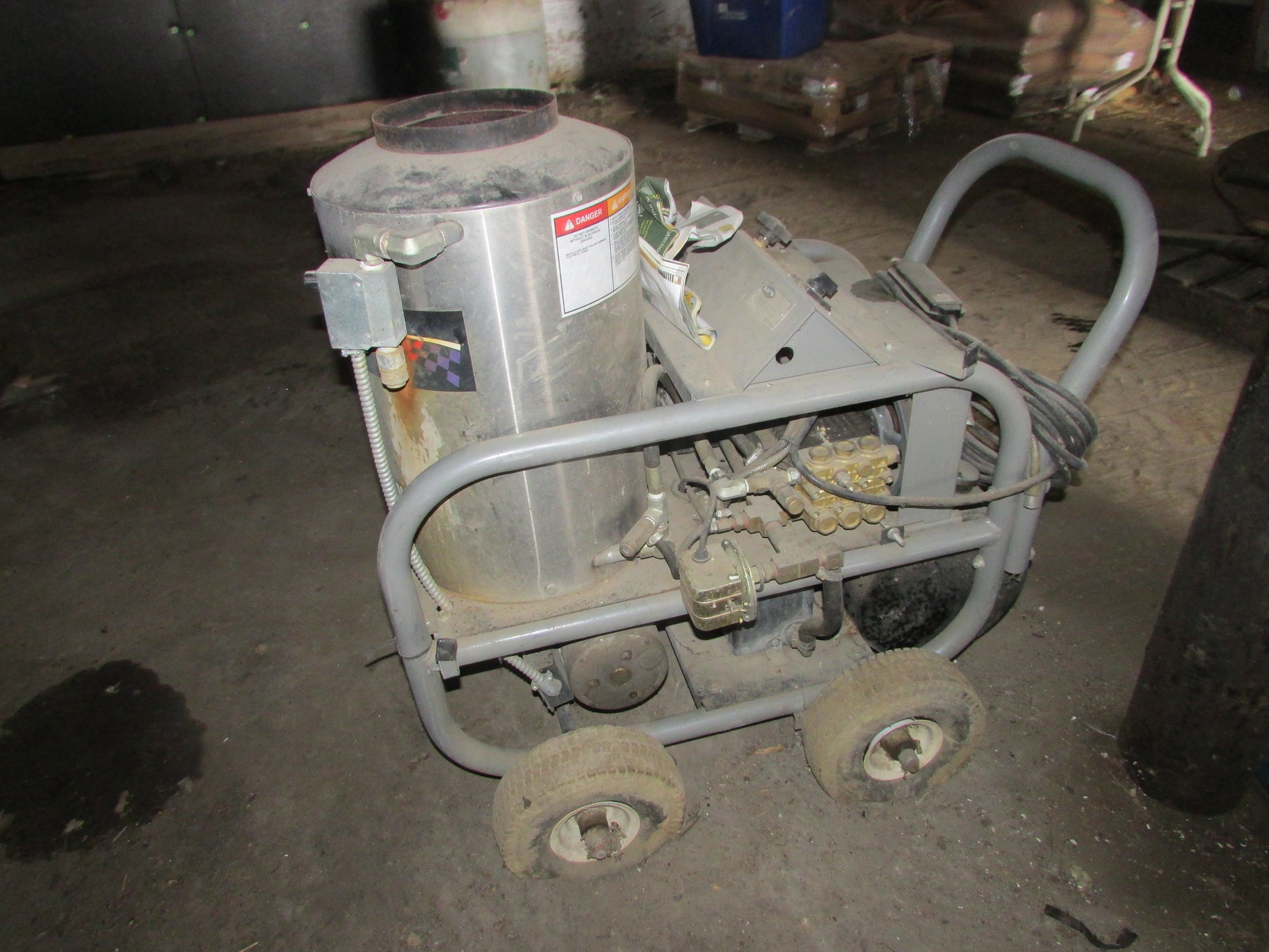 Property photo 125 - FARM EQUIPMENT AUCTION IN MARSHALL COUNTY, INDIANA