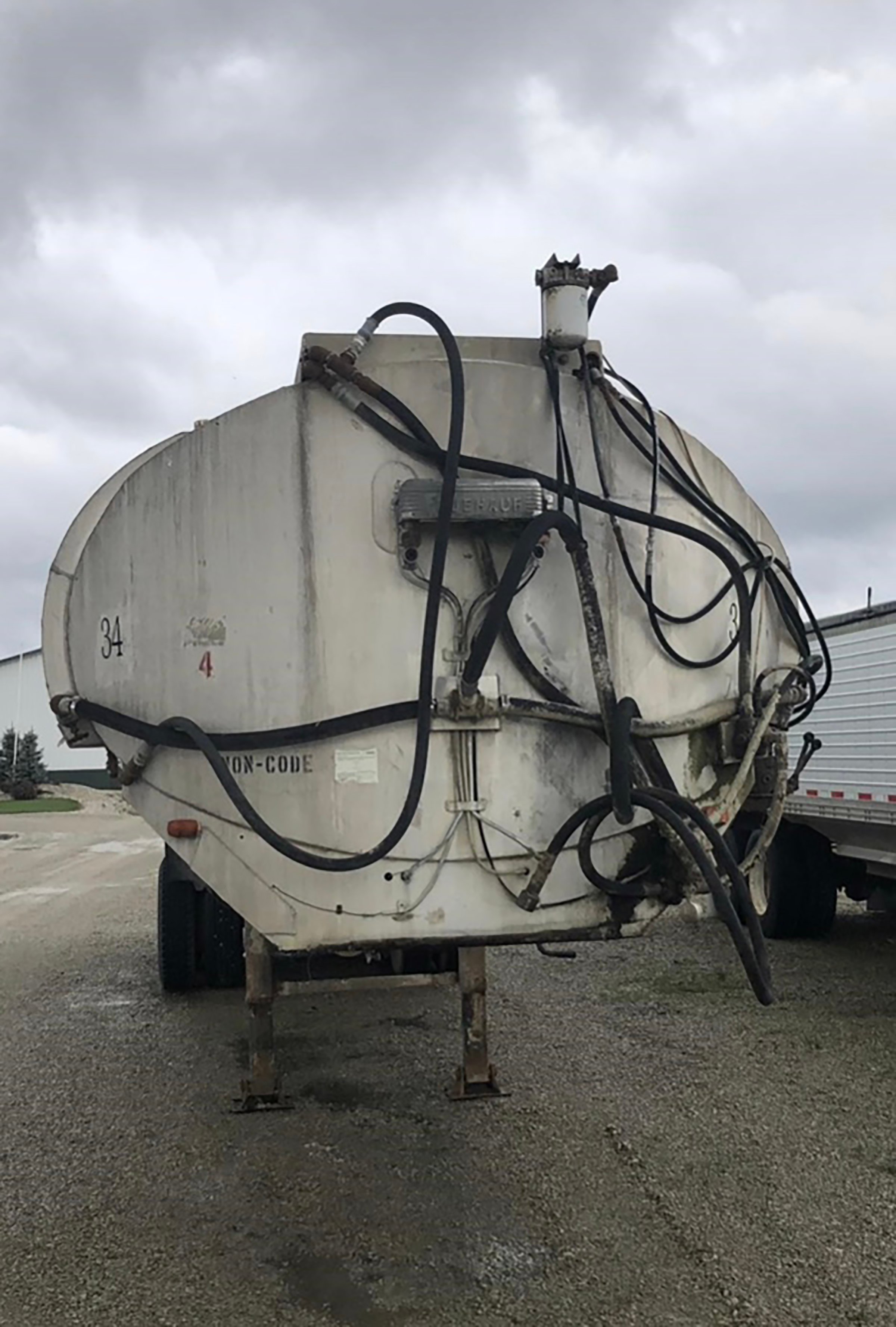 Property photo 125 - FARM EQUIPMENT WANTED IN VAN WERT COUNTY, OHIO