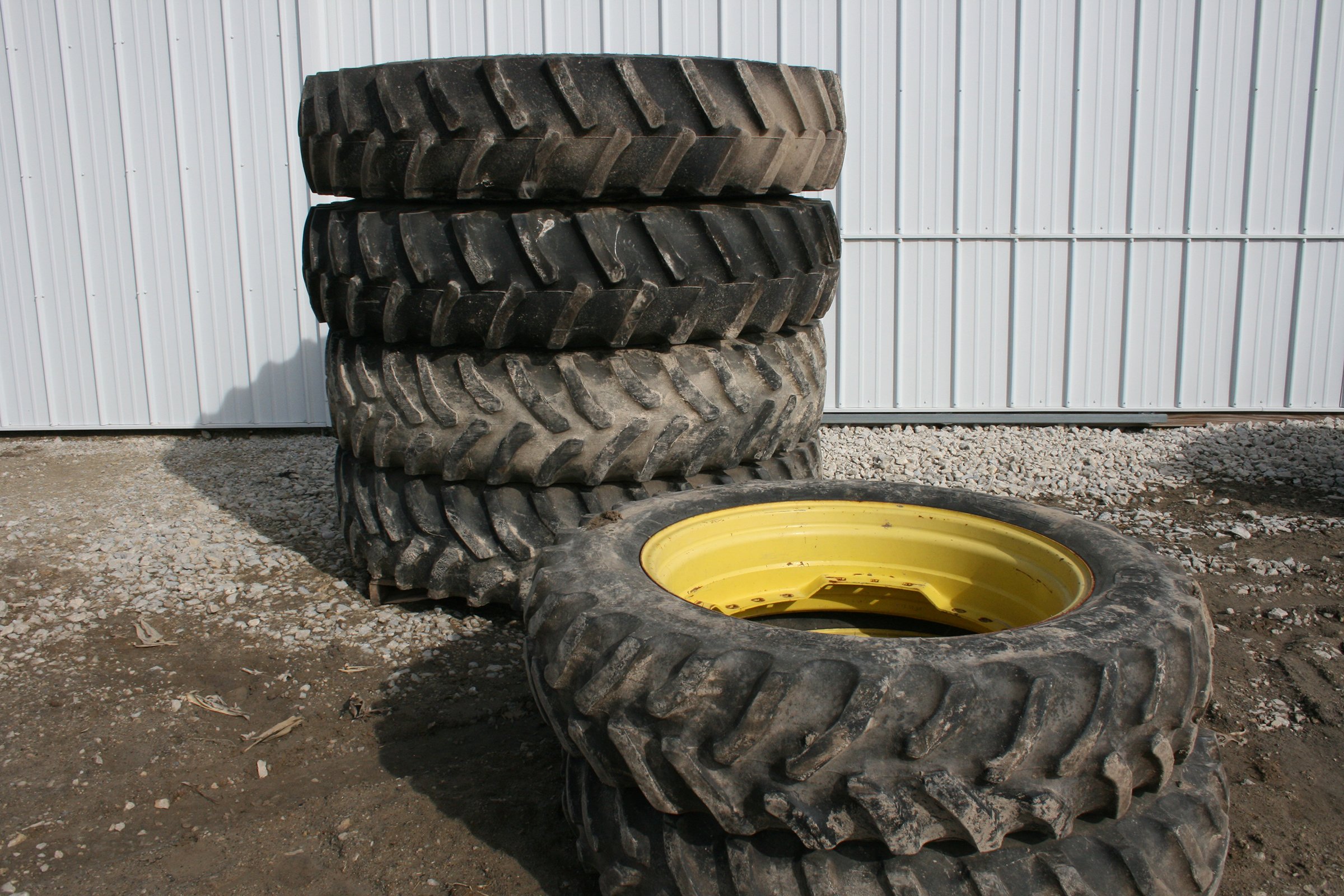 Property photo 135 - FARM EQUIPMENT WANTED IN VAN WERT COUNTY, OHIO
