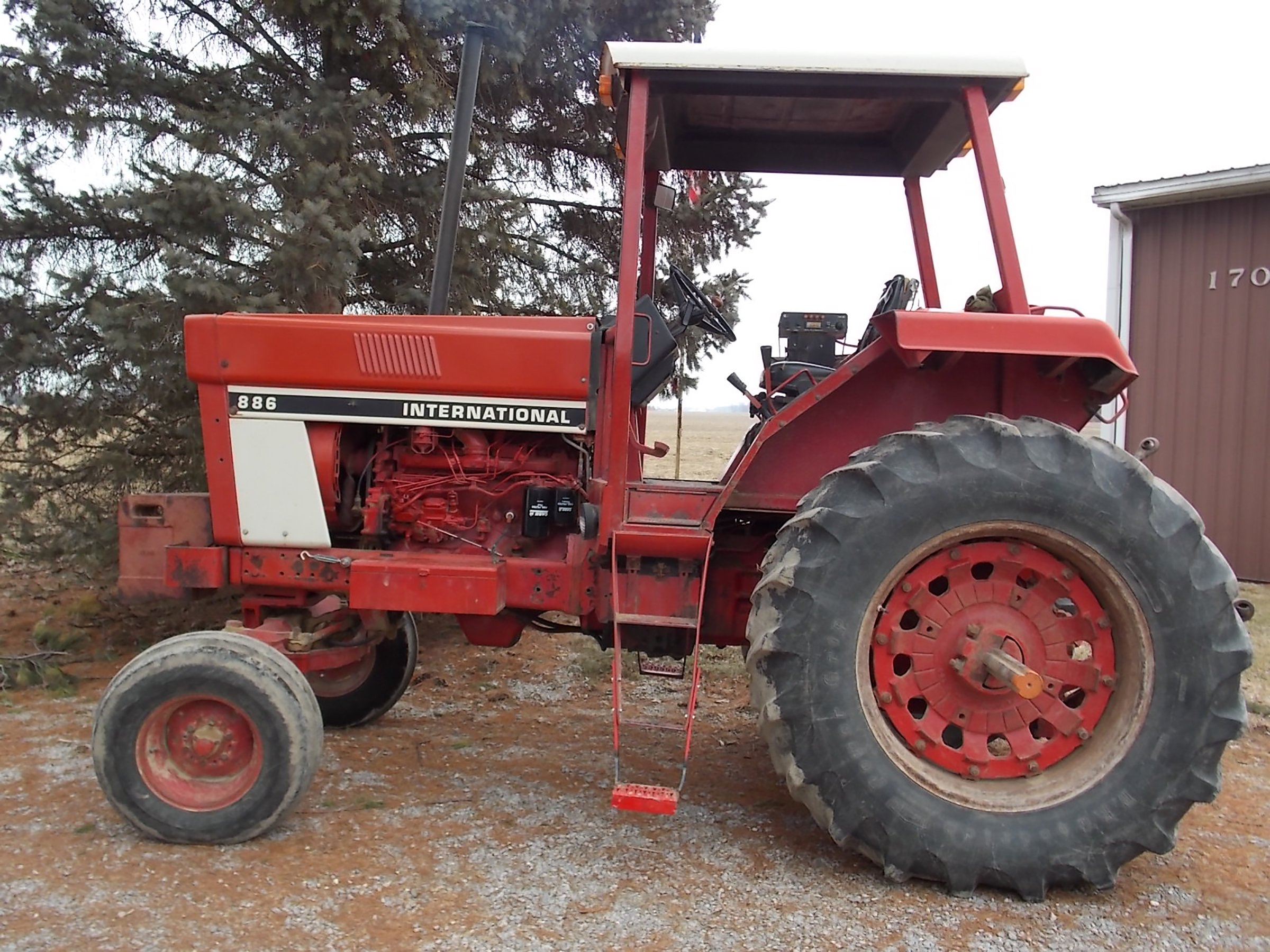 Property photo 1 - FARM EQUIPMENT AUCTION IN ALLEN COUNTY, INDIANA