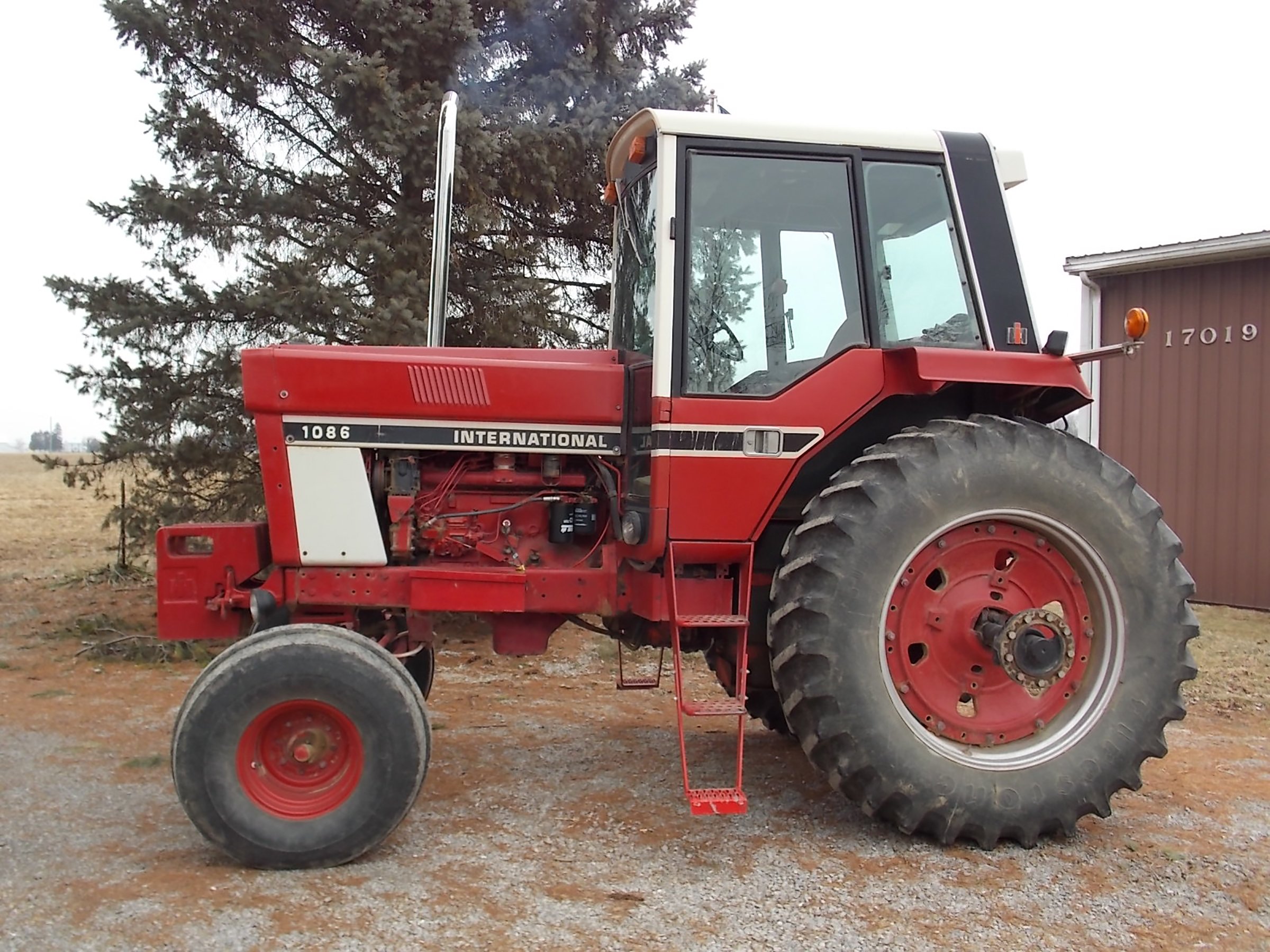 Property photo 4 - FARM EQUIPMENT AUCTION IN ALLEN COUNTY, INDIANA