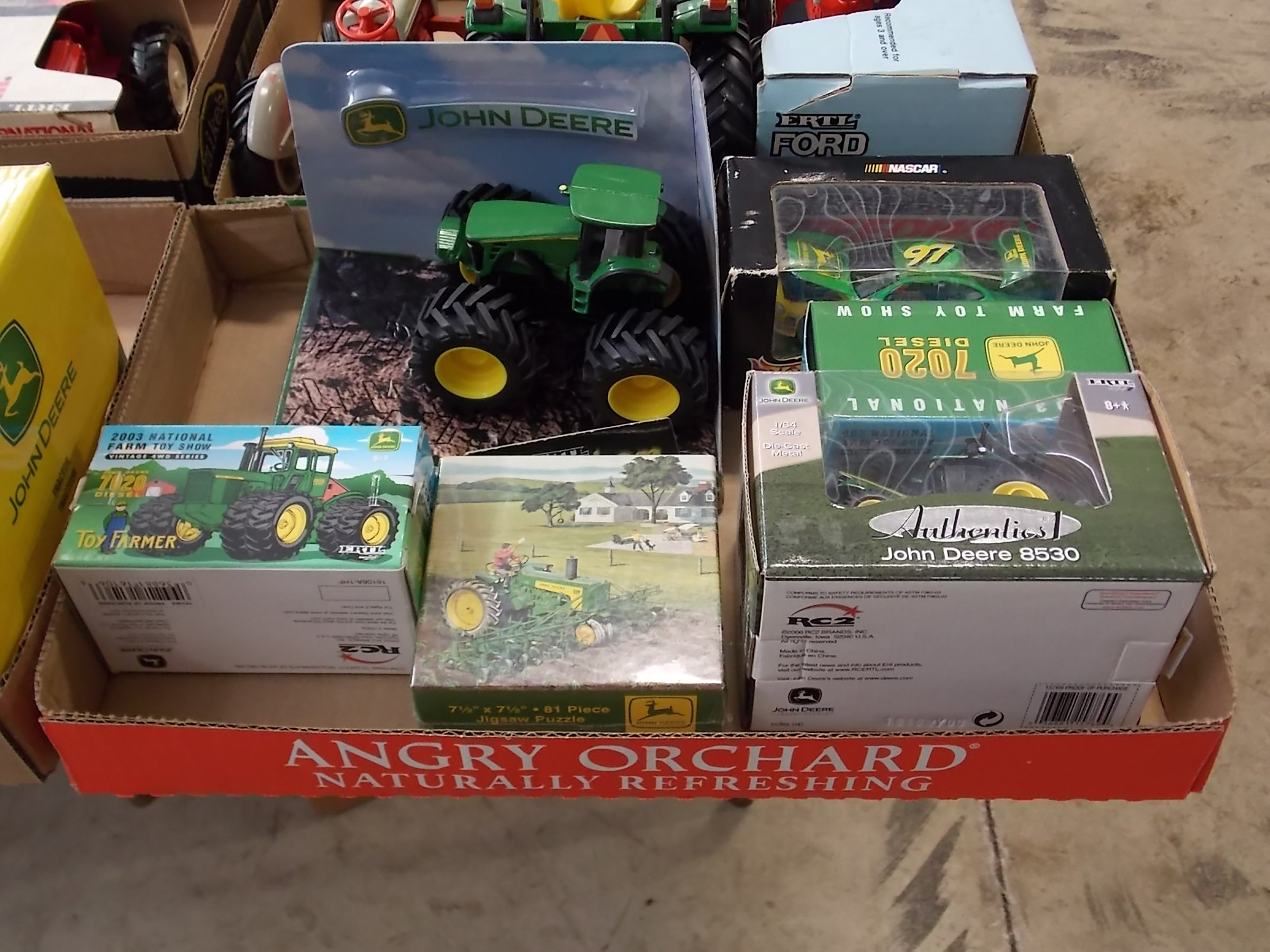 Property photo 138 - VINTAGE TOYS & COLLECTIBLES AUCTION IN WHITLEY COUNTY, INDIANA