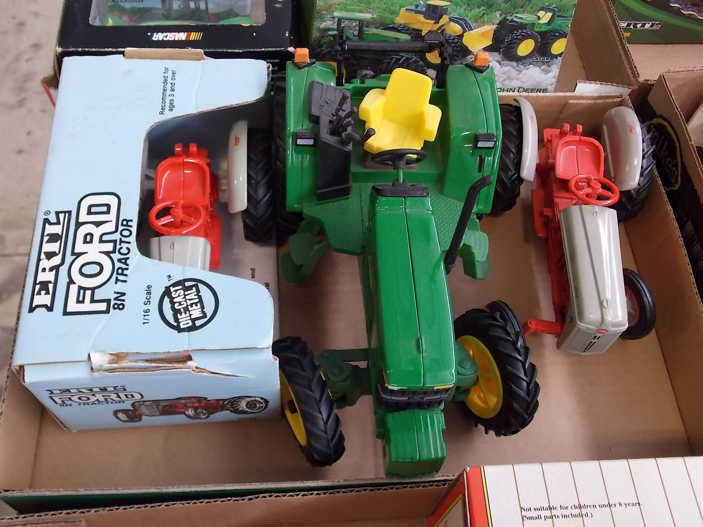 Property photo 139 - VINTAGE TOYS & COLLECTIBLES AUCTION IN WHITLEY COUNTY, INDIANA