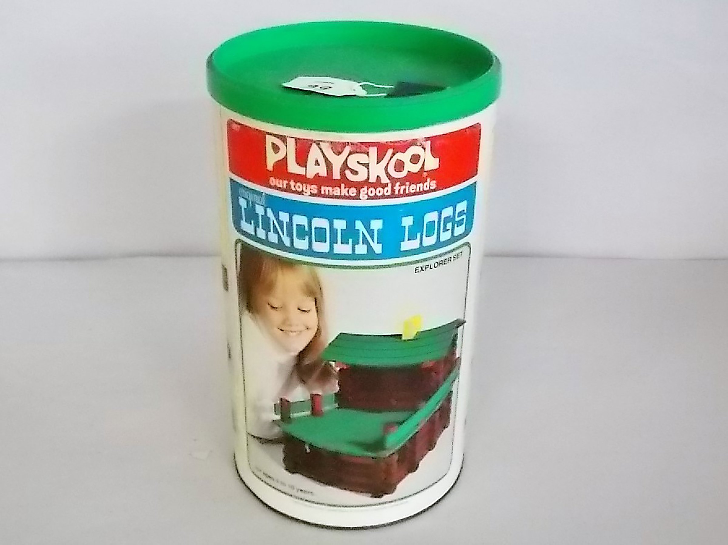 Property photo 17 - VINTAGE TOYS & COLLECTIBLES AUCTION IN WHITLEY COUNTY, INDIANA