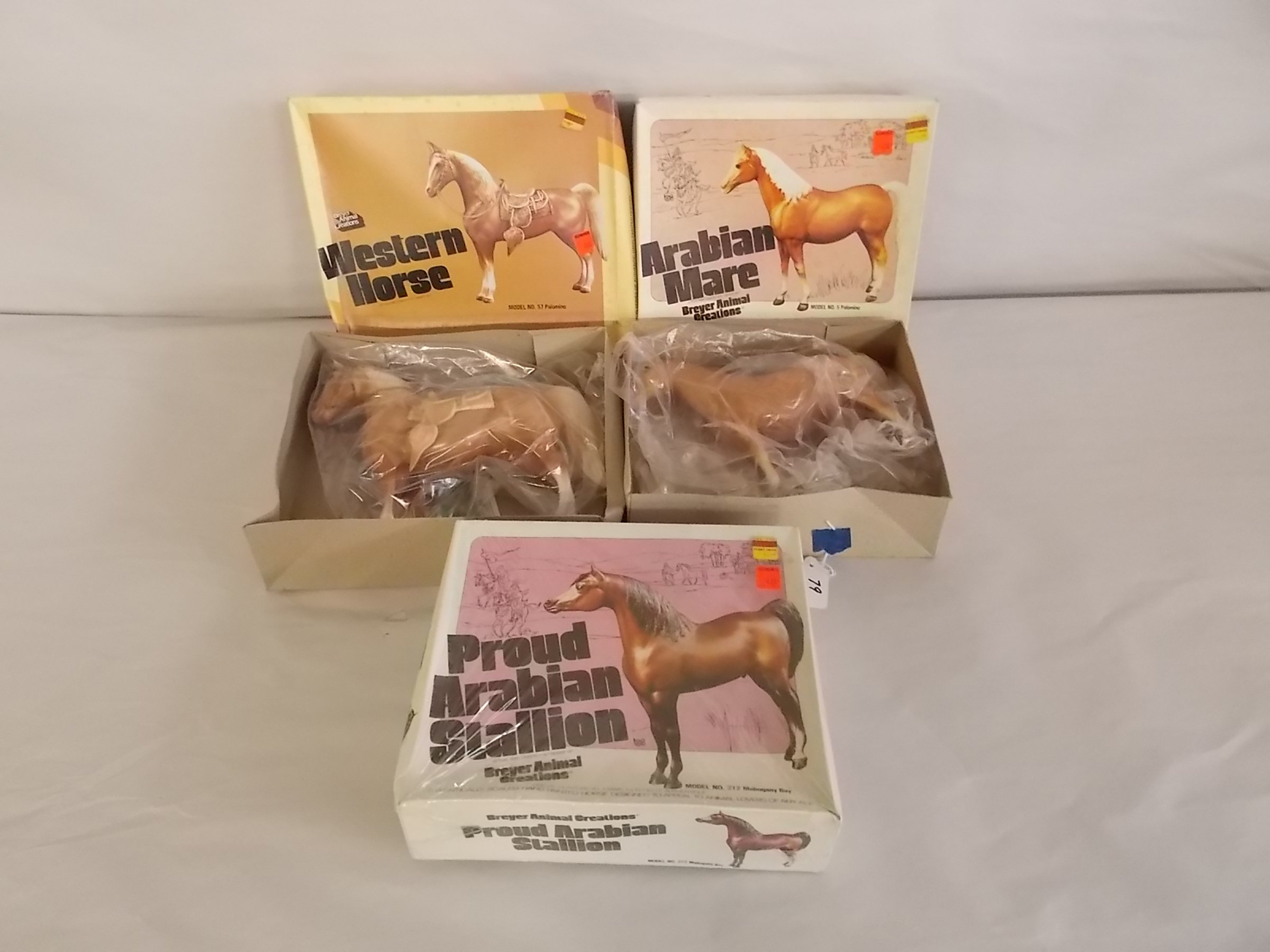Property photo 20 - VINTAGE TOYS & COLLECTIBLES AUCTION IN WHITLEY COUNTY, INDIANA