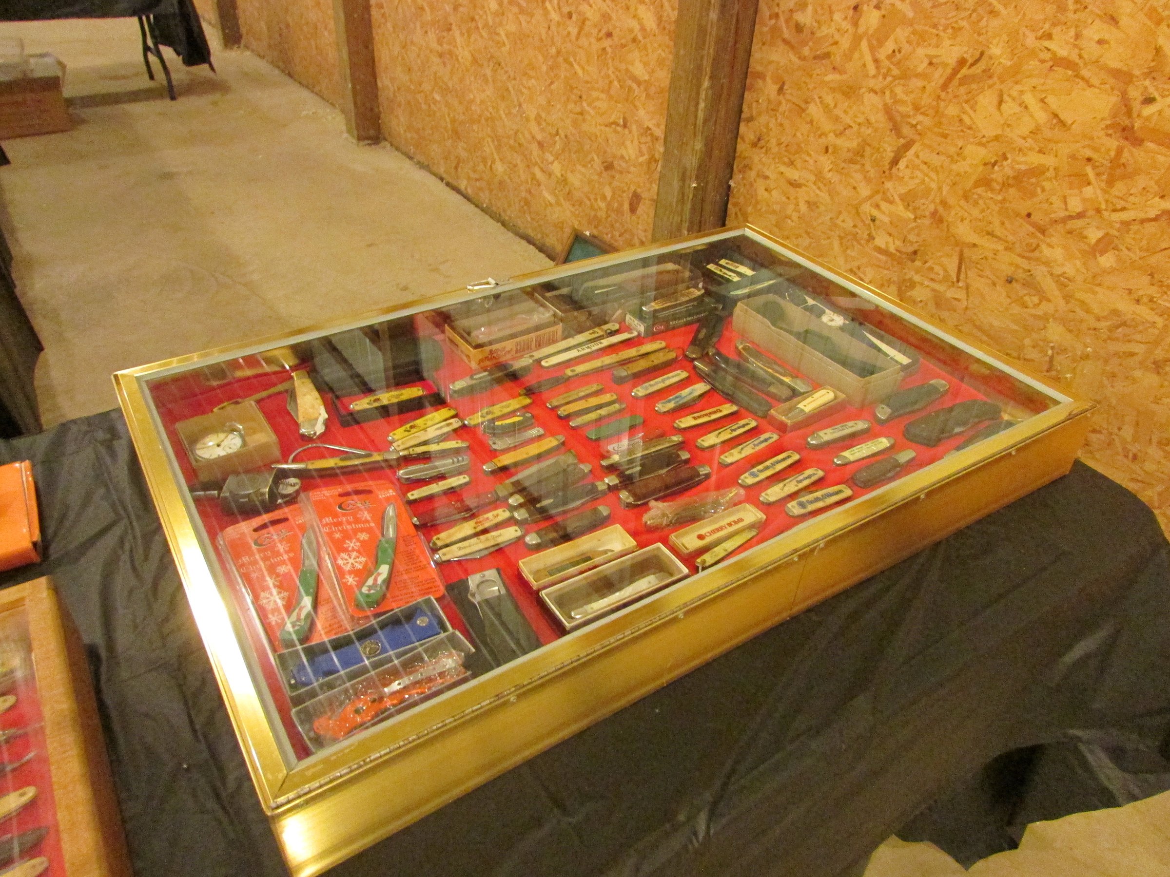 Property photo 207 - VINTAGE TOYS & COLLECTIBLES AUCTION IN WHITLEY COUNTY, INDIANA