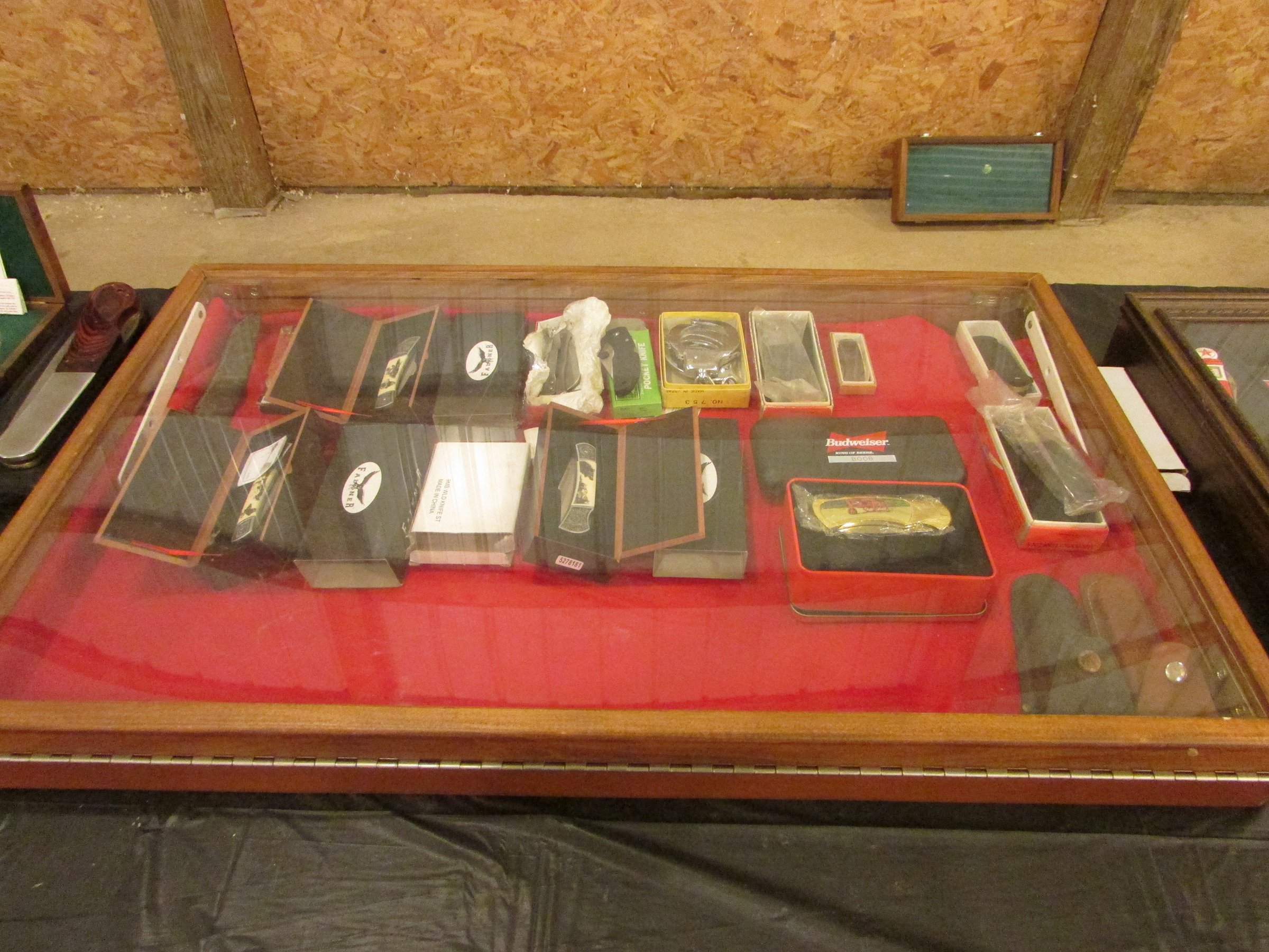 Property photo 162 - VINTAGE TOYS & COLLECTIBLES AUCTION IN WHITLEY COUNTY, INDIANA
