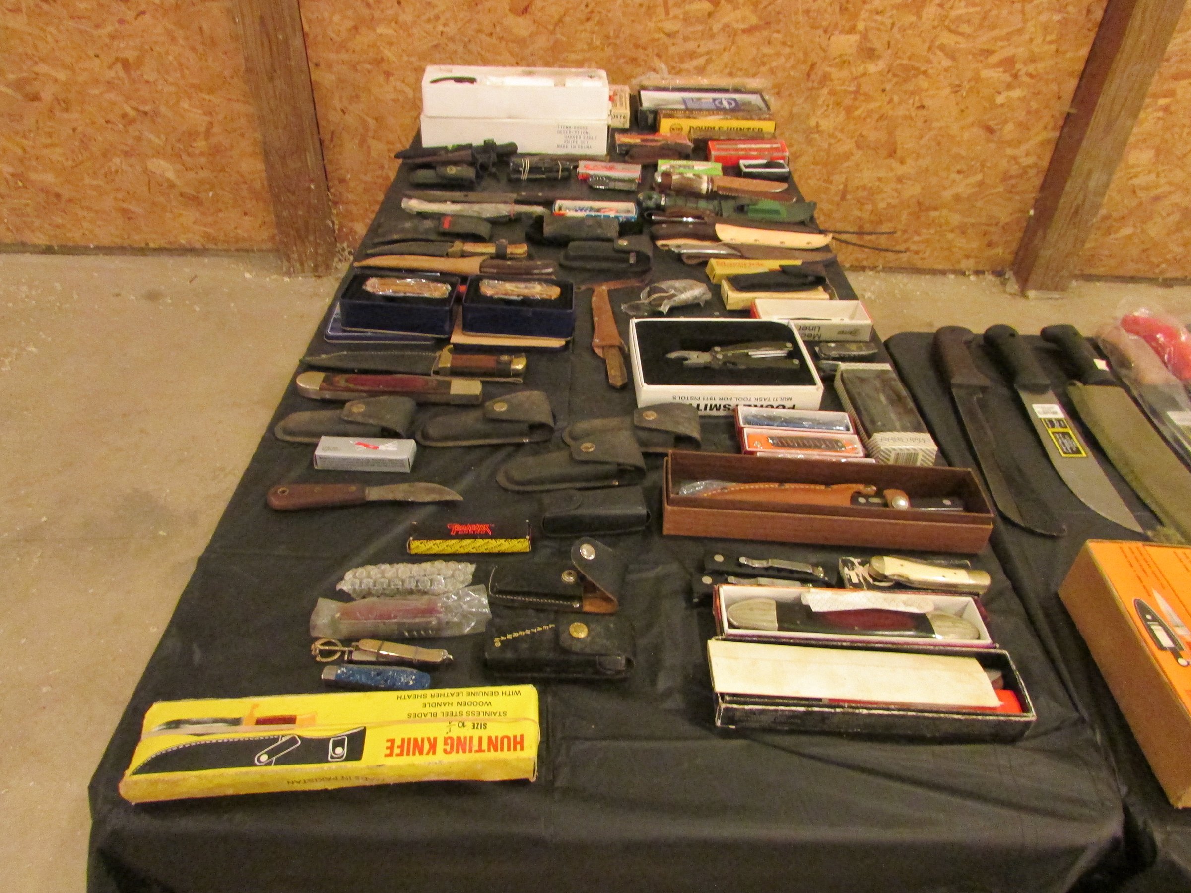 Property photo 183 - VINTAGE TOYS & COLLECTIBLES AUCTION IN WHITLEY COUNTY, INDIANA