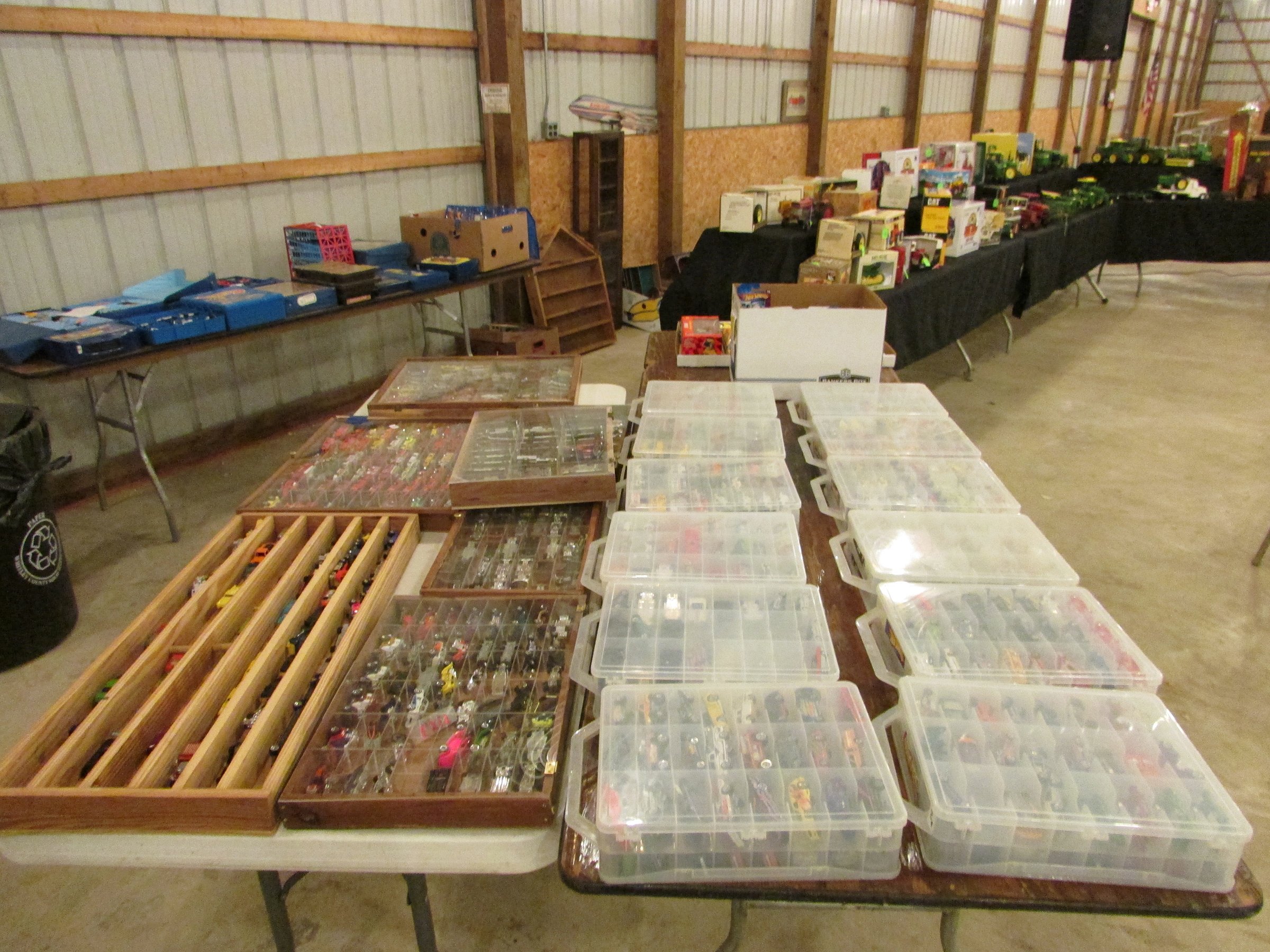 Property photo 188 - VINTAGE TOYS & COLLECTIBLES AUCTION IN WHITLEY COUNTY, INDIANA
