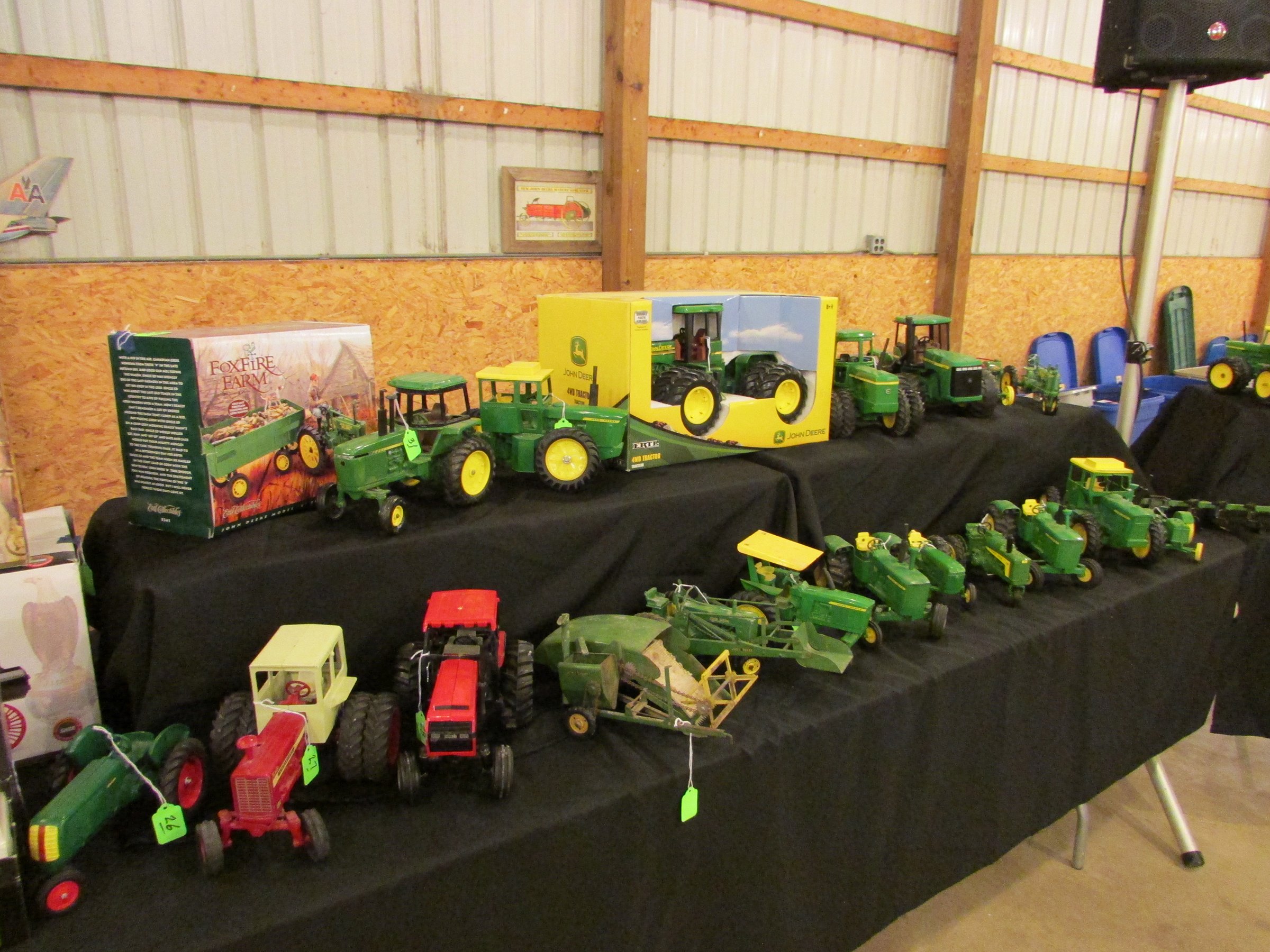 Property photo 203 - VINTAGE TOYS & COLLECTIBLES AUCTION IN WHITLEY COUNTY, INDIANA