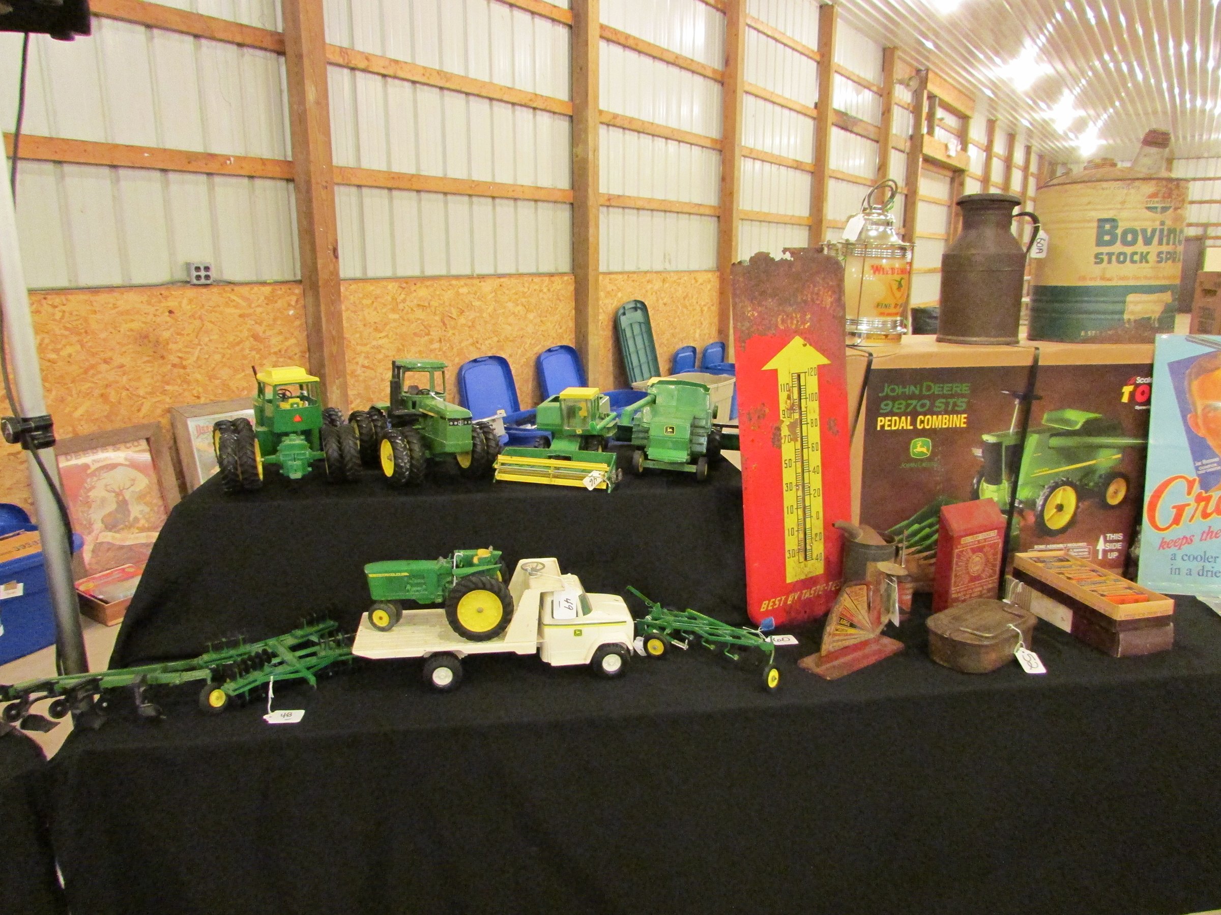 Property photo 201 - VINTAGE TOYS & COLLECTIBLES AUCTION IN WHITLEY COUNTY, INDIANA