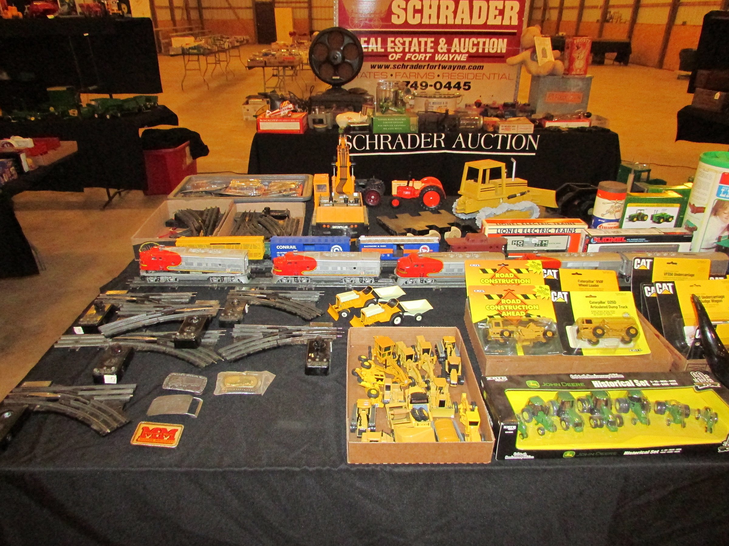 Property photo 176 - VINTAGE TOYS & COLLECTIBLES AUCTION IN WHITLEY COUNTY, INDIANA