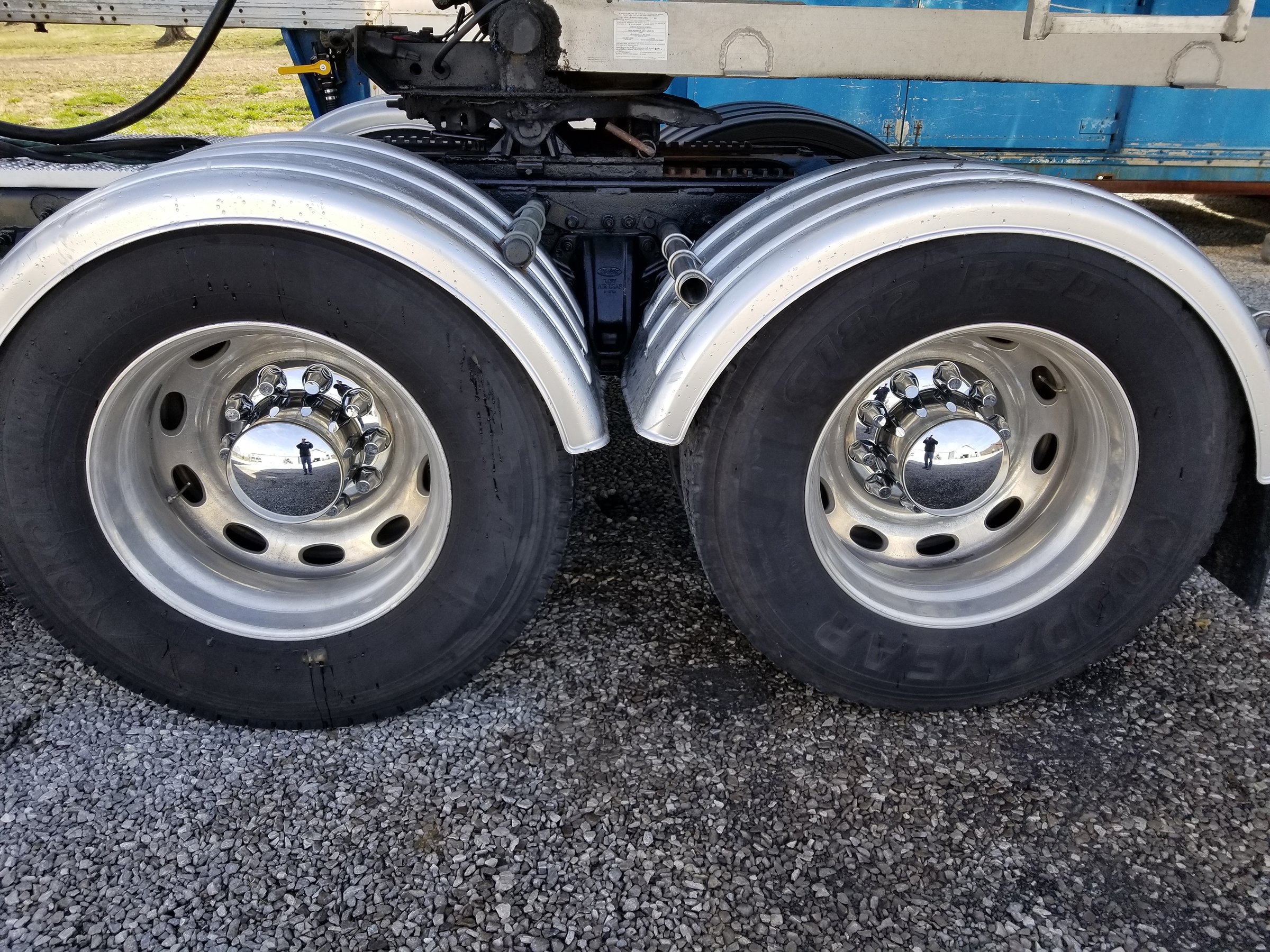 Property photo 195 - REAL ESTATE & FARM EQUIPMENT AUCTION - 4.95+/- ACRES IN 3 TRACTS IN GALLATIN COUNTY, KENTUCKY