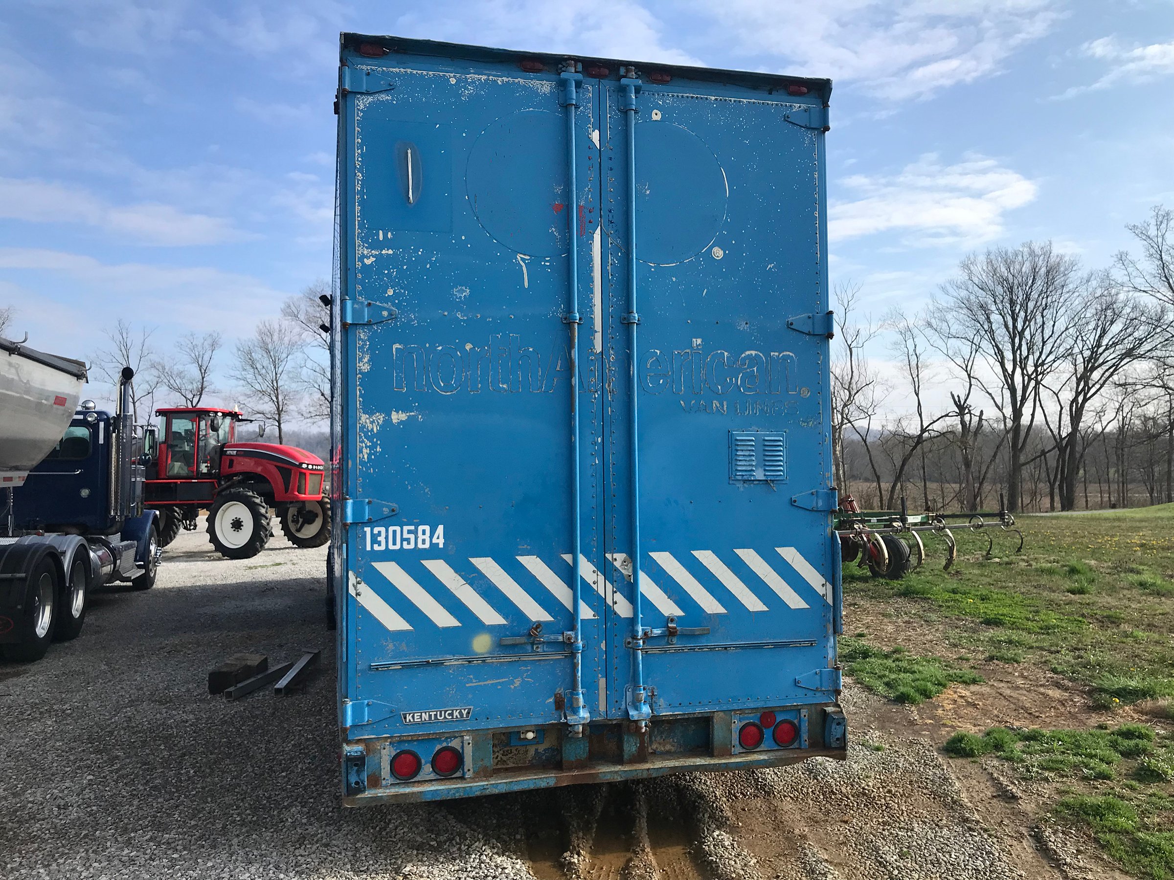 Property photo 530 - REAL ESTATE & FARM EQUIPMENT AUCTION - 4.95+/- ACRES IN 3 TRACTS IN GALLATIN COUNTY, KENTUCKY