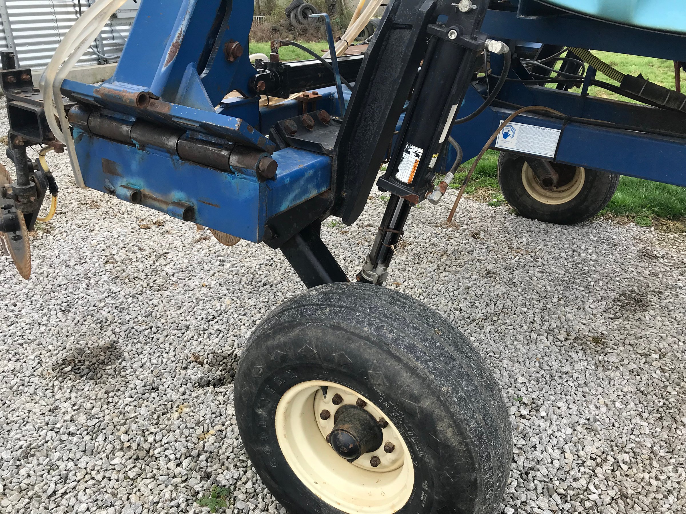 Property photo 388 - REAL ESTATE & FARM EQUIPMENT AUCTION - 4.95+/- ACRES IN 3 TRACTS IN GALLATIN COUNTY, KENTUCKY