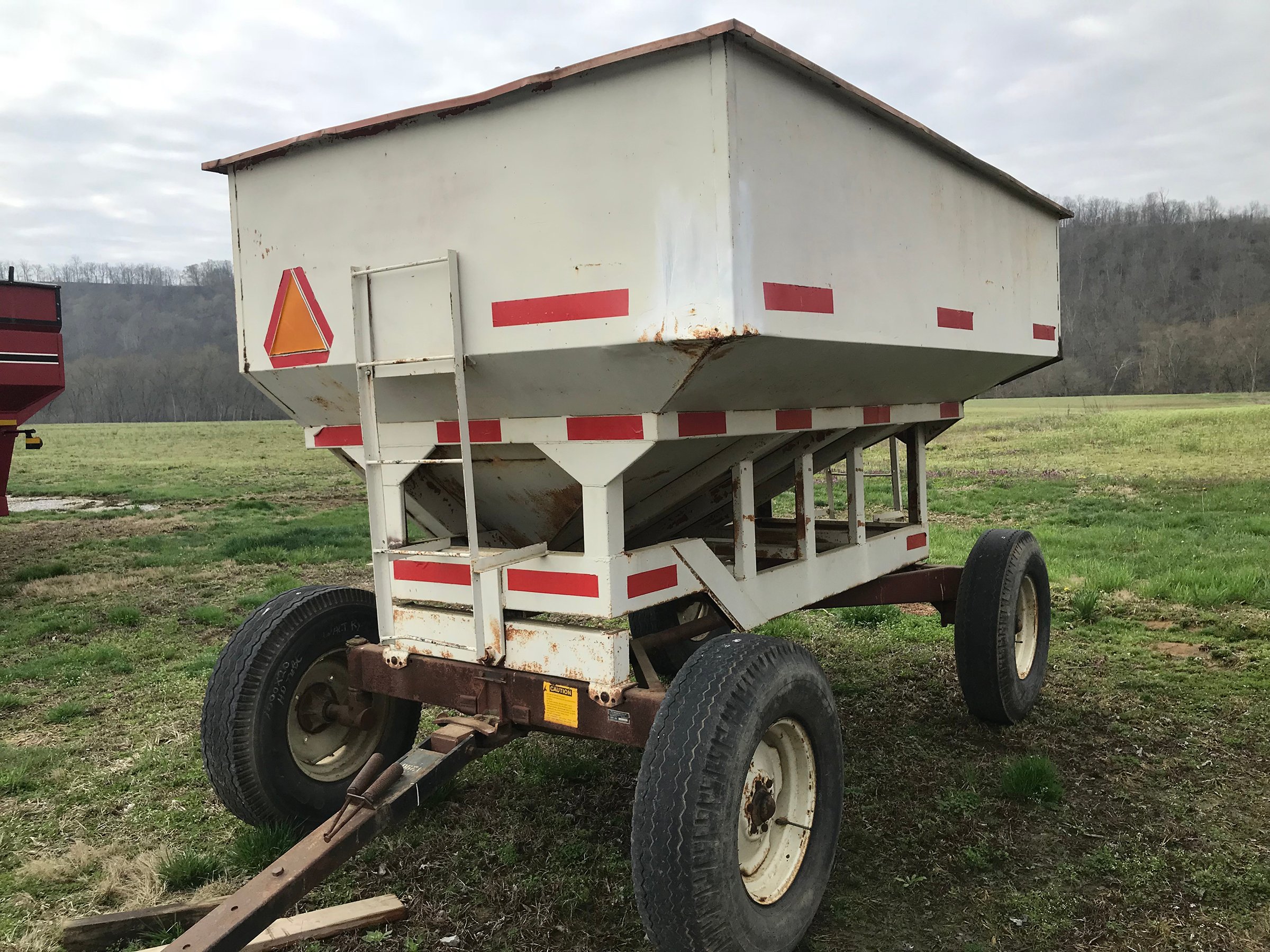 Property photo 508 - REAL ESTATE & FARM EQUIPMENT AUCTION - 4.95+/- ACRES IN 3 TRACTS IN GALLATIN COUNTY, KENTUCKY