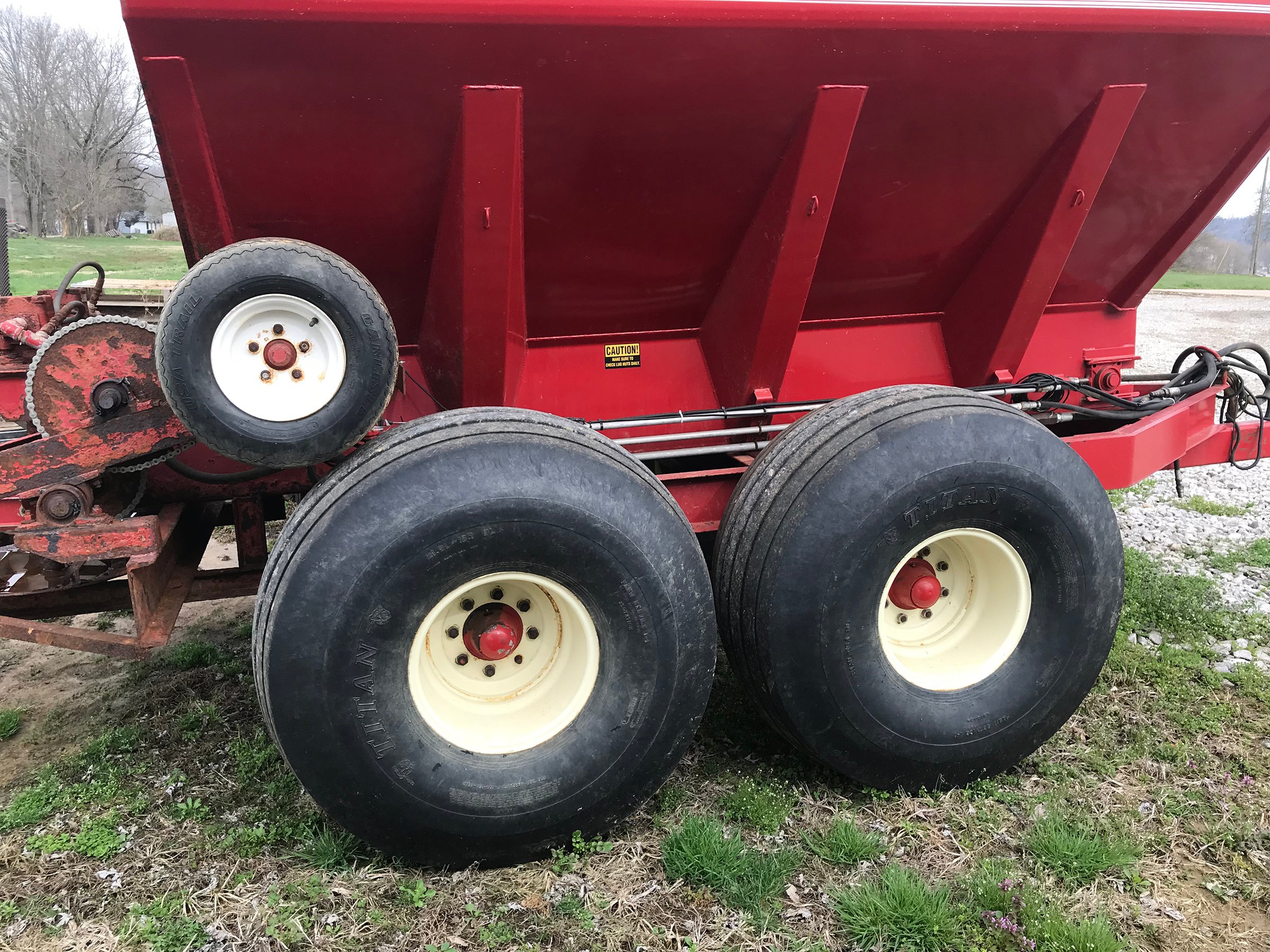 Property photo 814 - REAL ESTATE & FARM EQUIPMENT AUCTION - 4.95+/- ACRES IN 3 TRACTS IN GALLATIN COUNTY, KENTUCKY