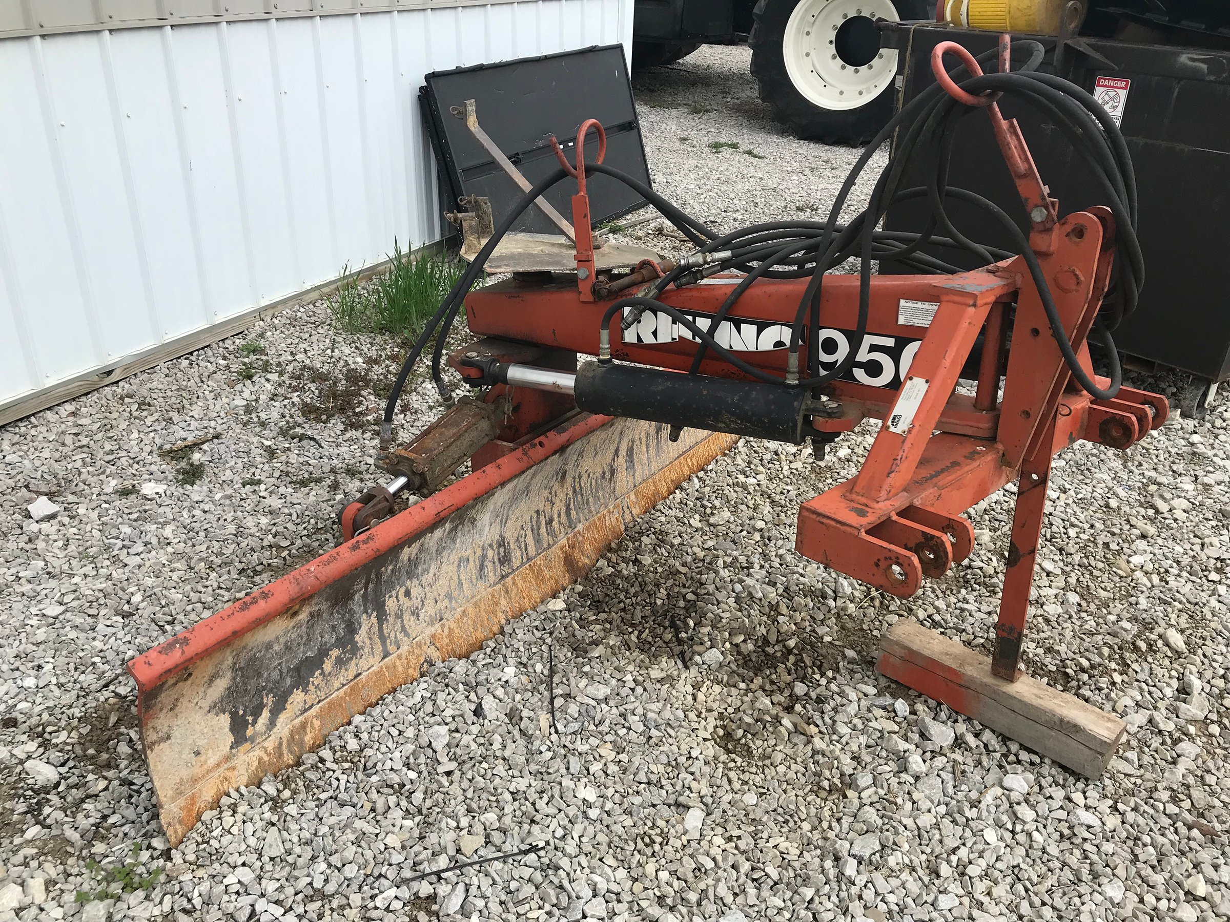 Property photo 709 - REAL ESTATE & FARM EQUIPMENT AUCTION - 4.95+/- ACRES IN 3 TRACTS IN GALLATIN COUNTY, KENTUCKY