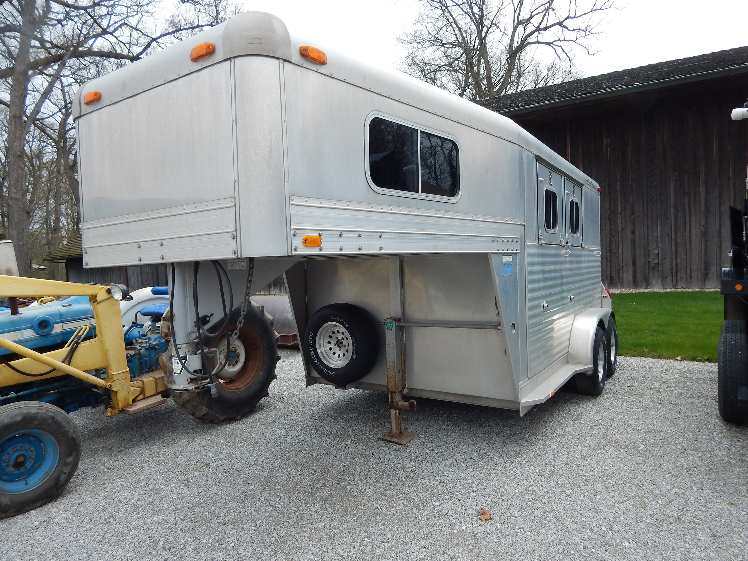Property photo 11 - PERSONAL PROPERTY AUCTION IN WHITLEY COUNTY, INDIANA