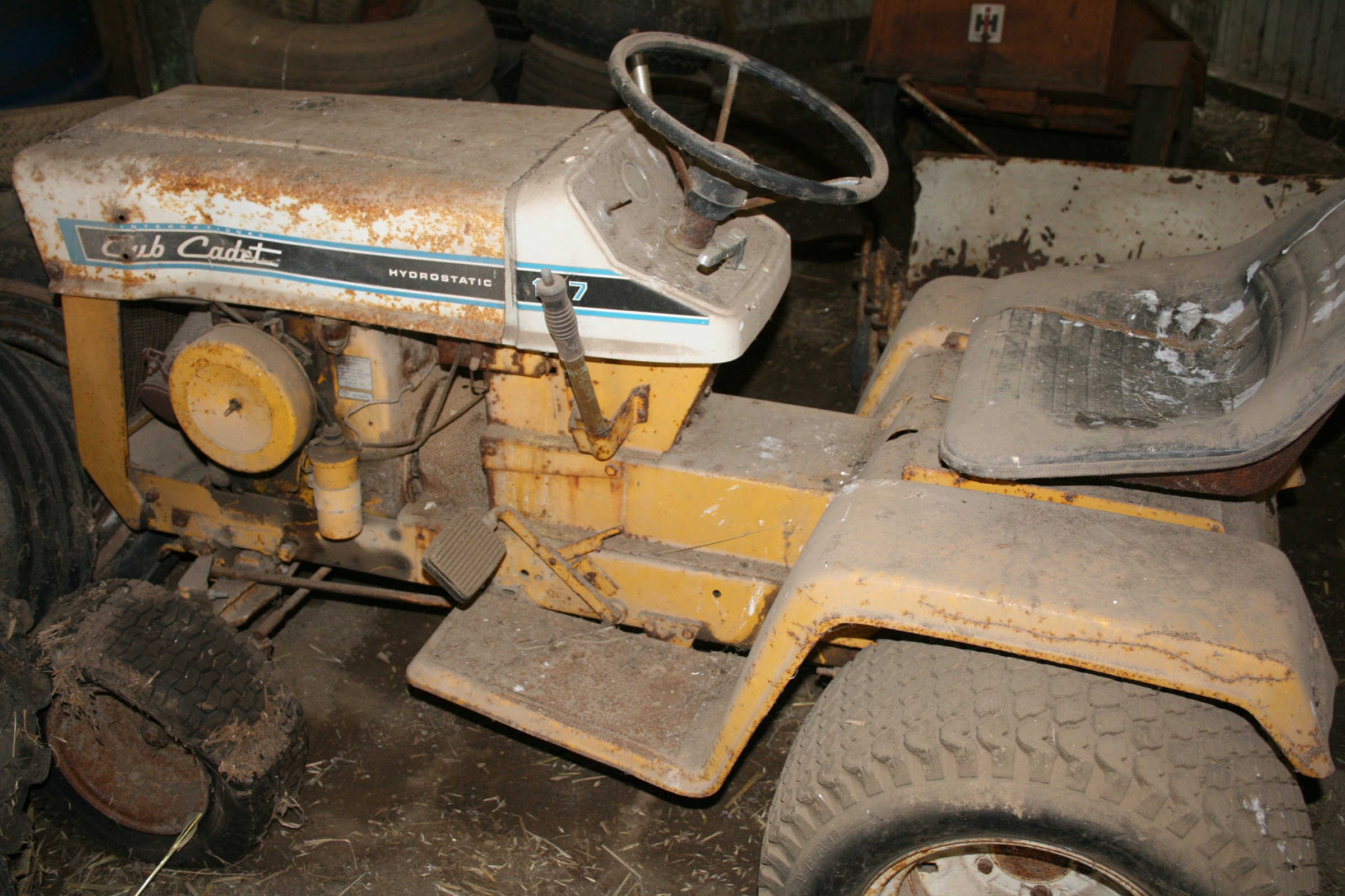 Property photo 9 - PERSONAL PROPERTY AUCTION IN WHITLEY COUNTY, INDIANA