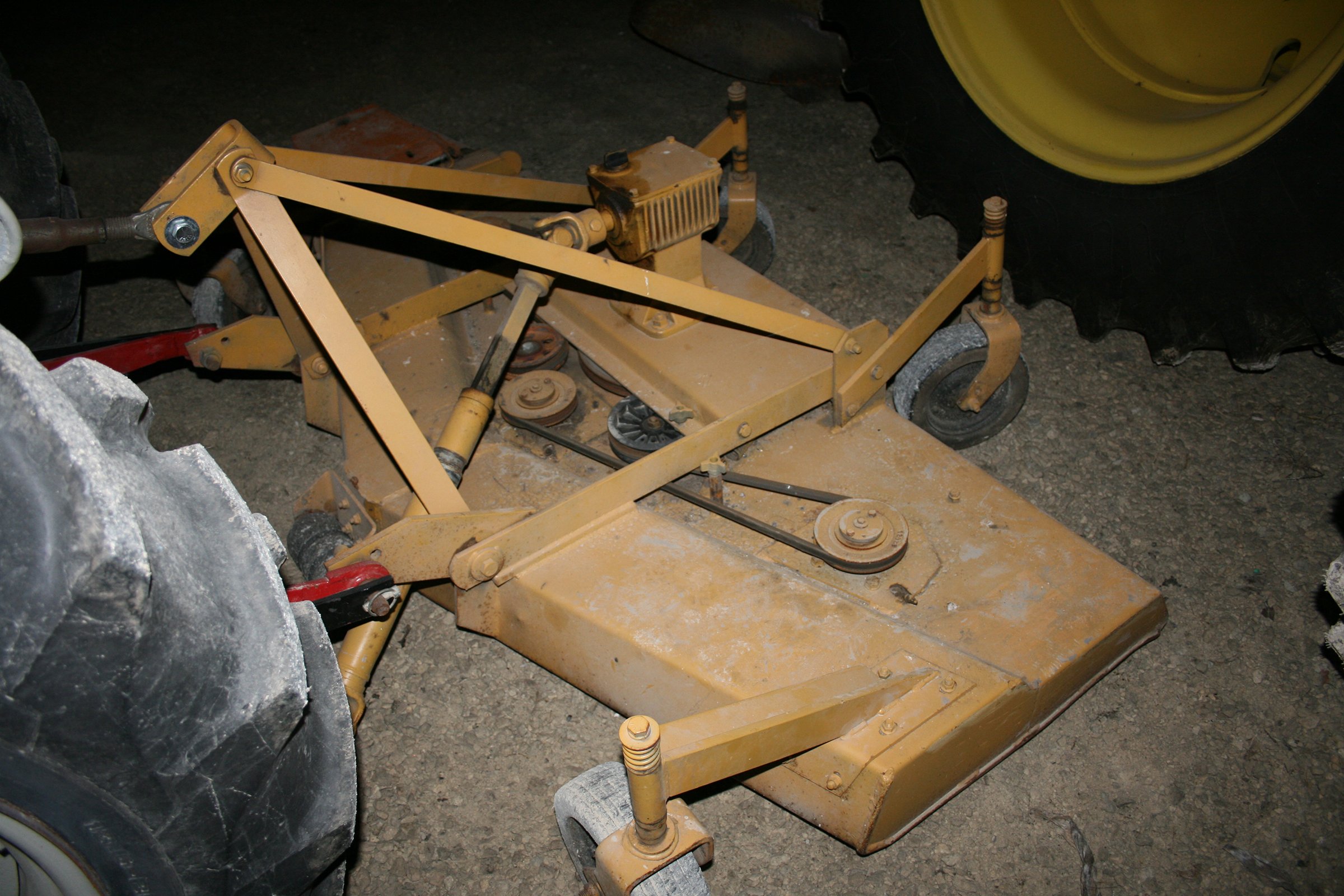 Property photo 11 - PERSONAL PROPERTY AUCTION IN WHITLEY COUNTY, INDIANA