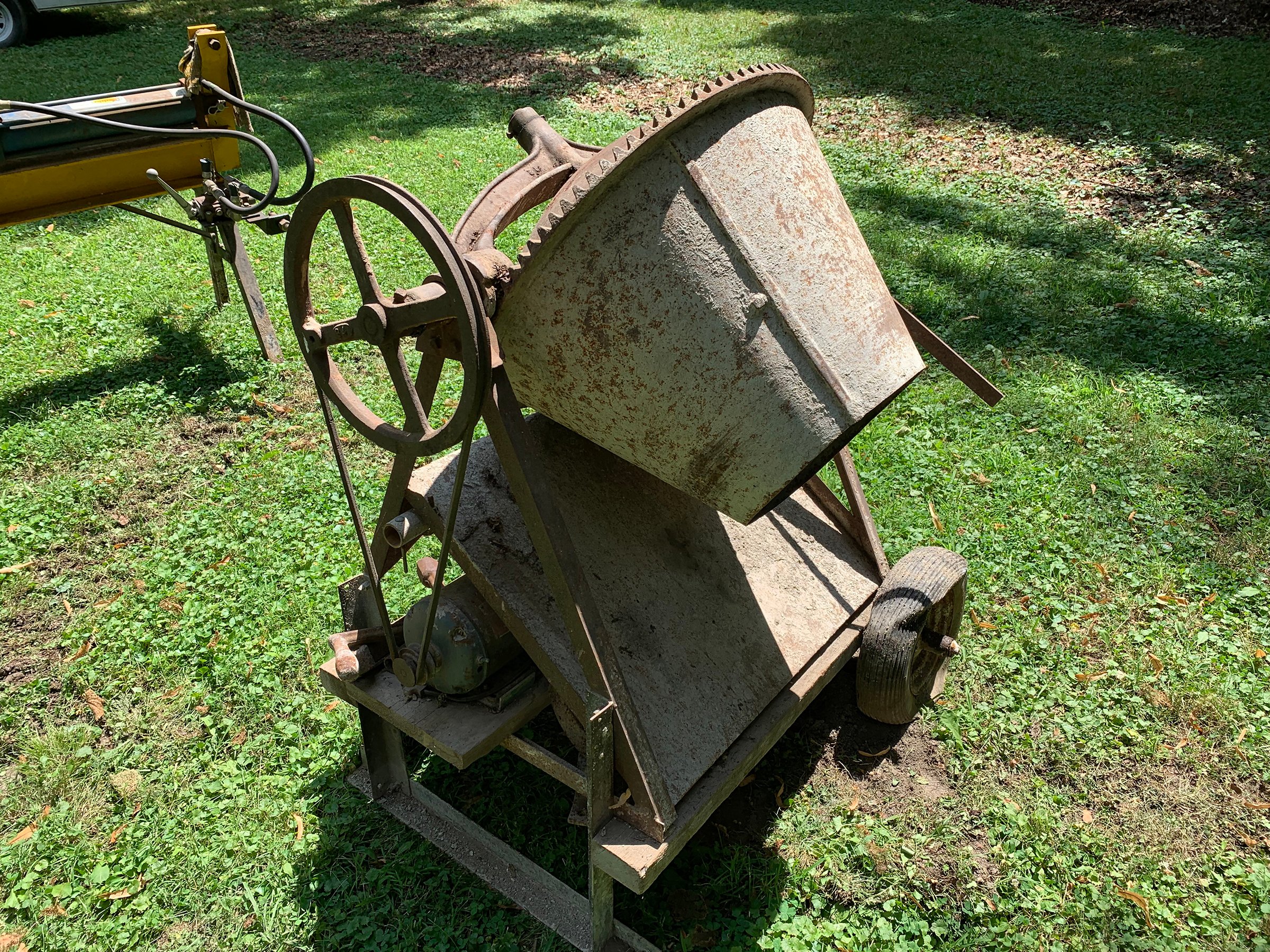 Property photo 200 - PERSONAL PROPERTY AUCTION IN ALLEN COUNTY, INDIANA