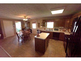 TRACT 3 - ABSOLUTE REAL ESTATE AUCTION - 384.239+/- ACRES OFFERED IN 9 TRACTS IN MERCER COUNTY, KENTUCKY