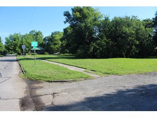 TRACT 2 - COMMERCIAL AND RESIDENTIAL REAL ESTATE AUCTION - 4 TRACTS IN NORMAN, OKLAHOMA