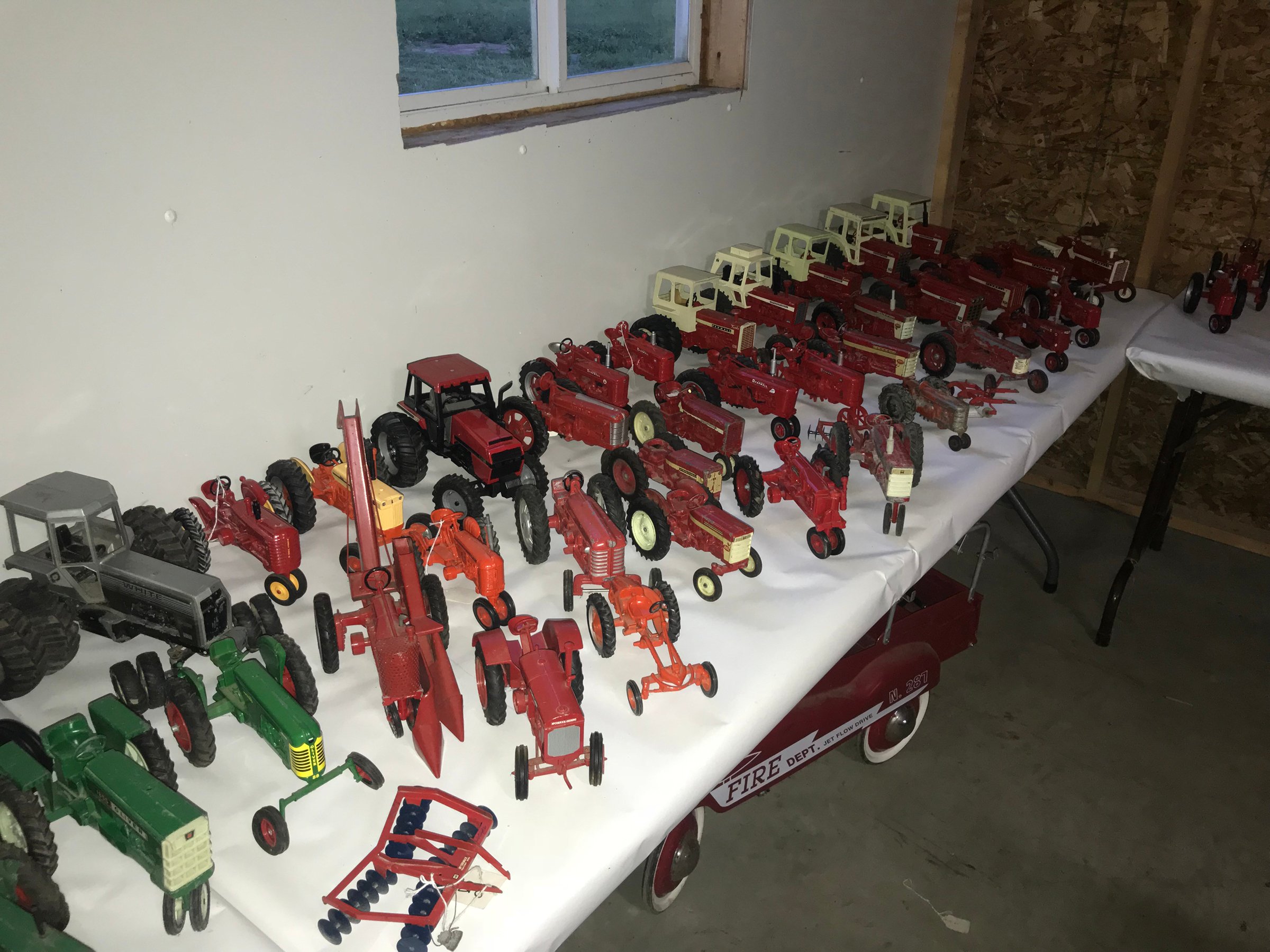 Property photo 134 - FARM EQUIPMENT & TOY AUCTION IN LAGRANGE COUNTY, INDIANA