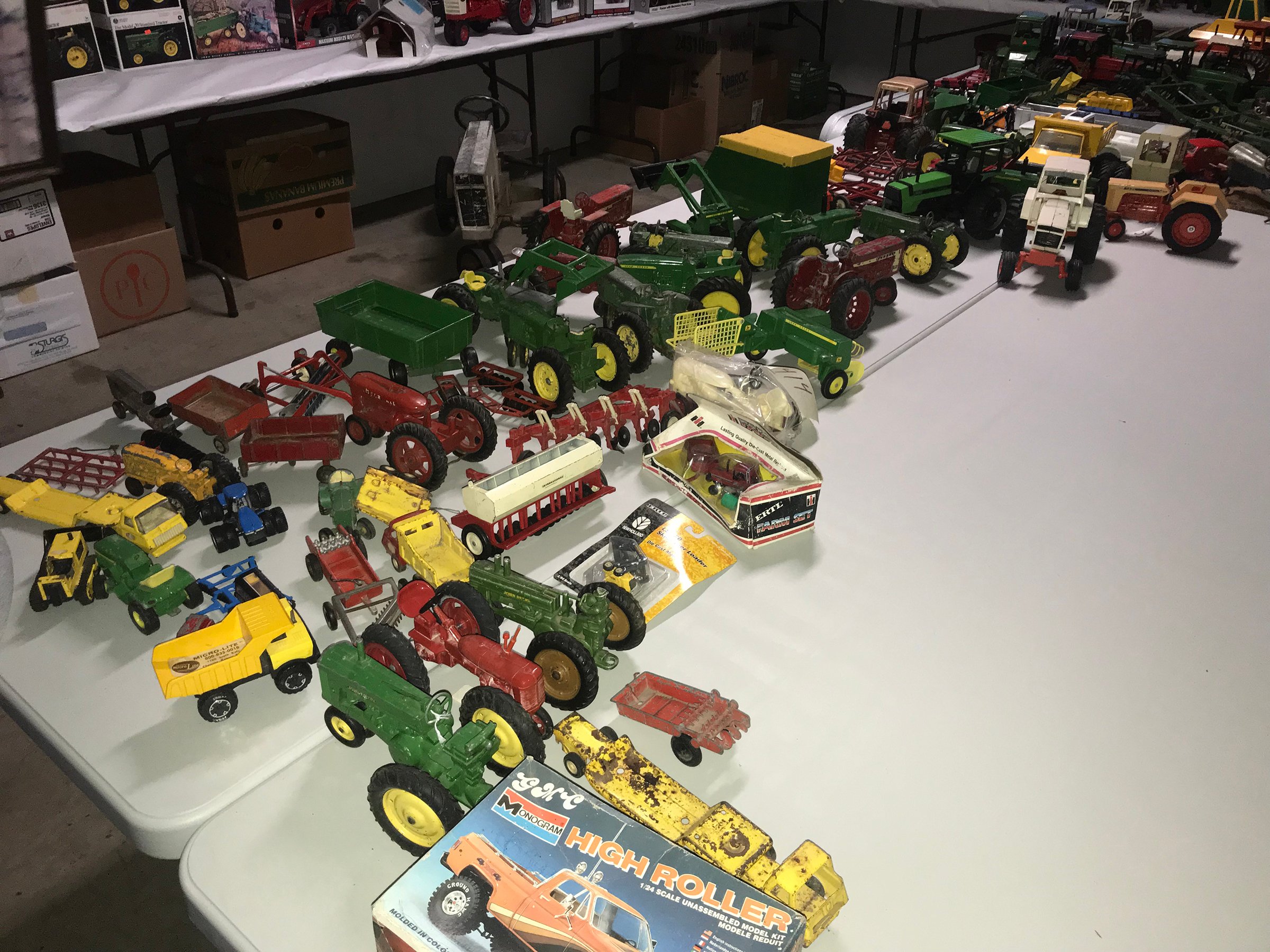Property photo 128 - FARM EQUIPMENT & TOY AUCTION IN LAGRANGE COUNTY, INDIANA